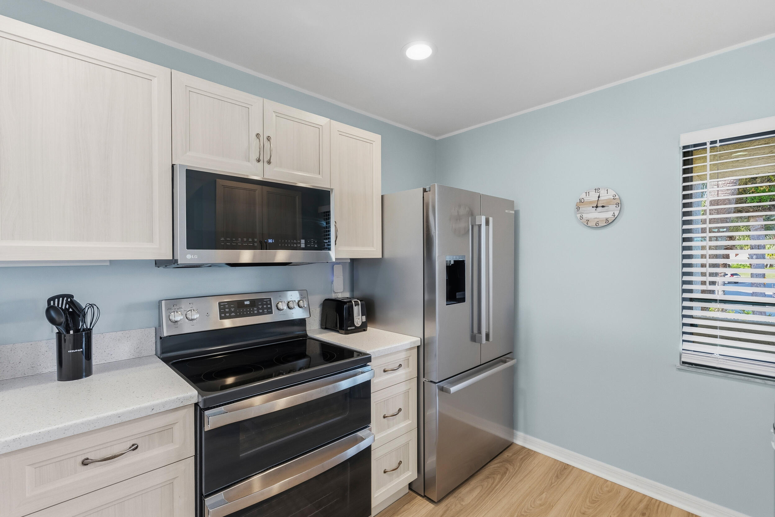 6940 SE Constitution Boulevard 206