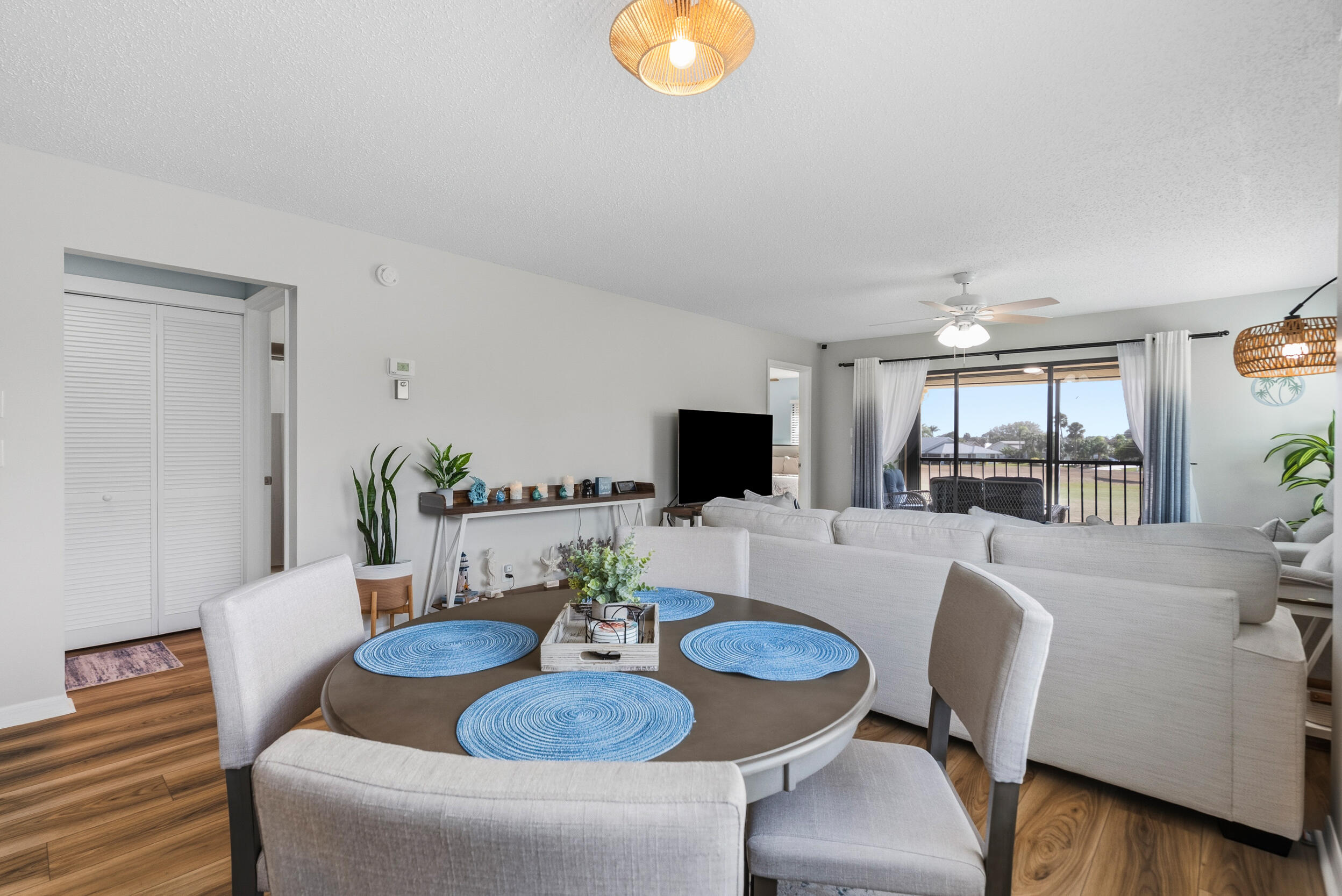 6940 SE Constitution Boulevard 206