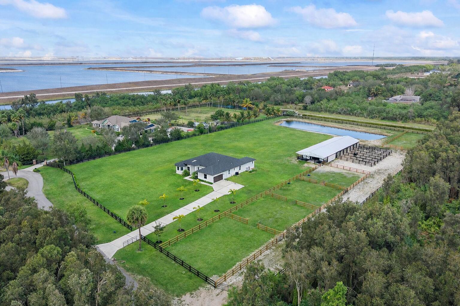 19921 Skyhawk Lane, The Acreage