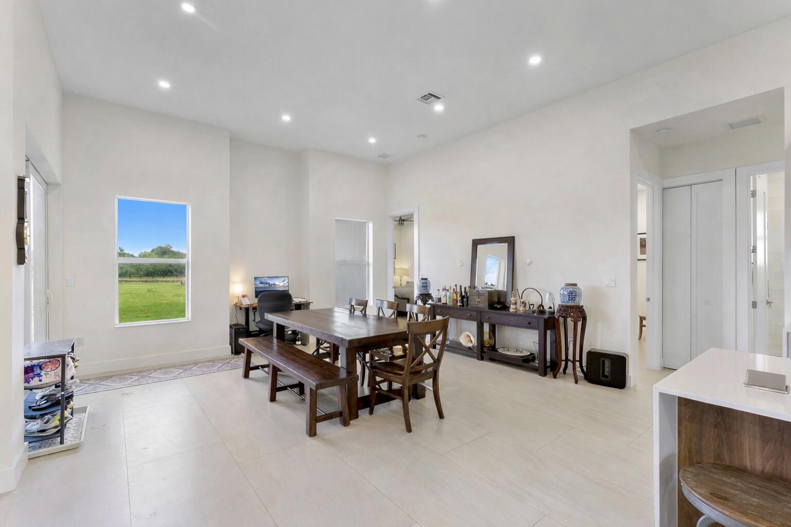 19921 Skyhawk Lane, The Acreage