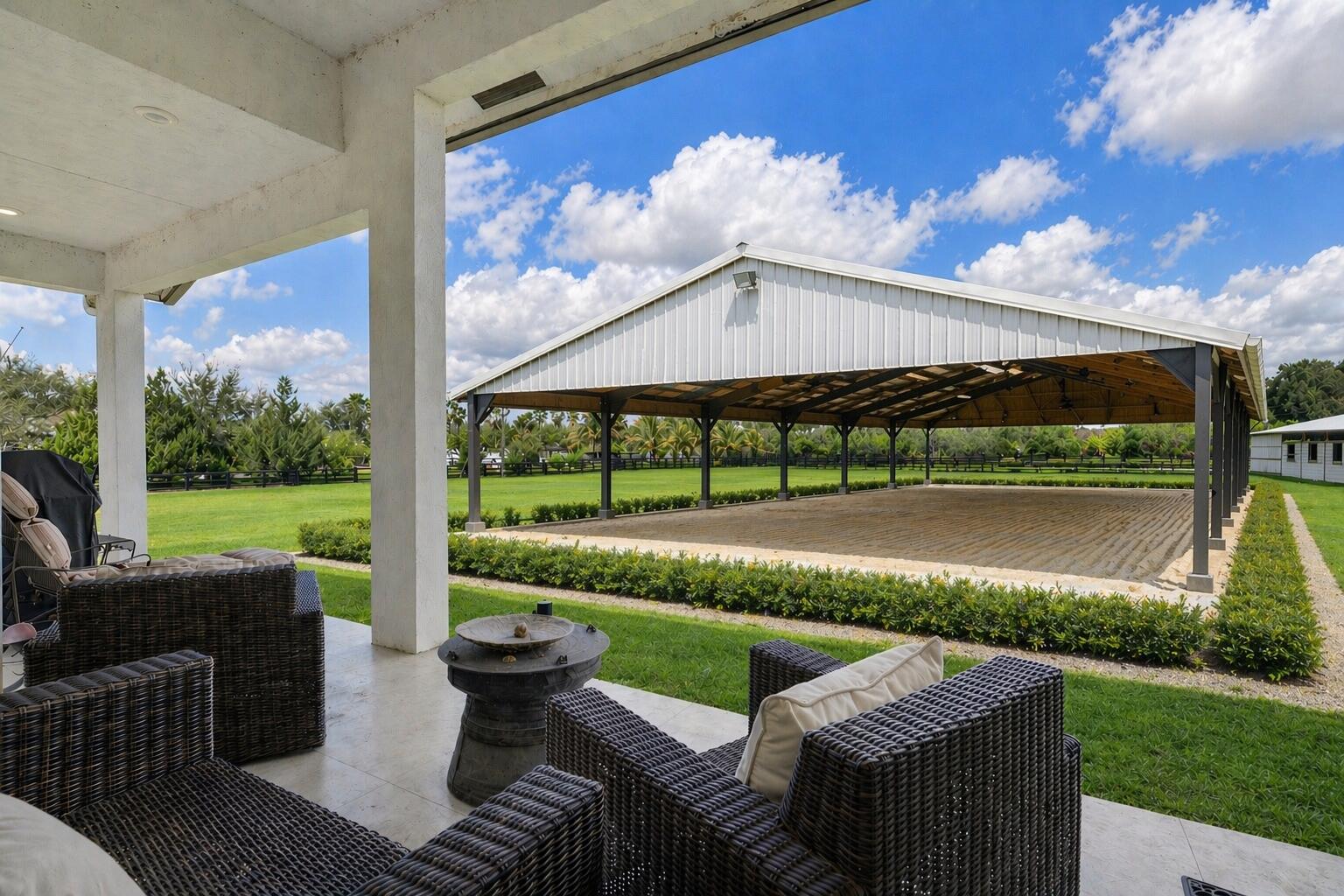 19921 Skyhawk Lane, The Acreage