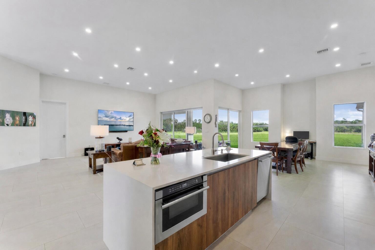 19921 Skyhawk Lane, The Acreage