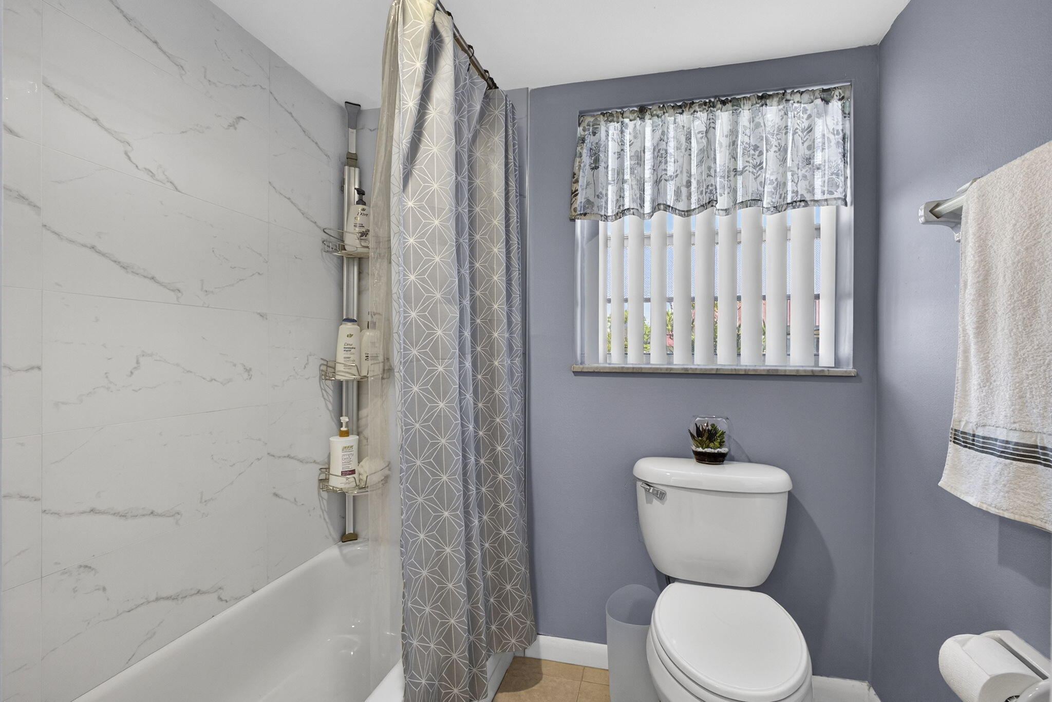 12020 W Greenway Drive 102, Royal Palm Beach Unit: 102