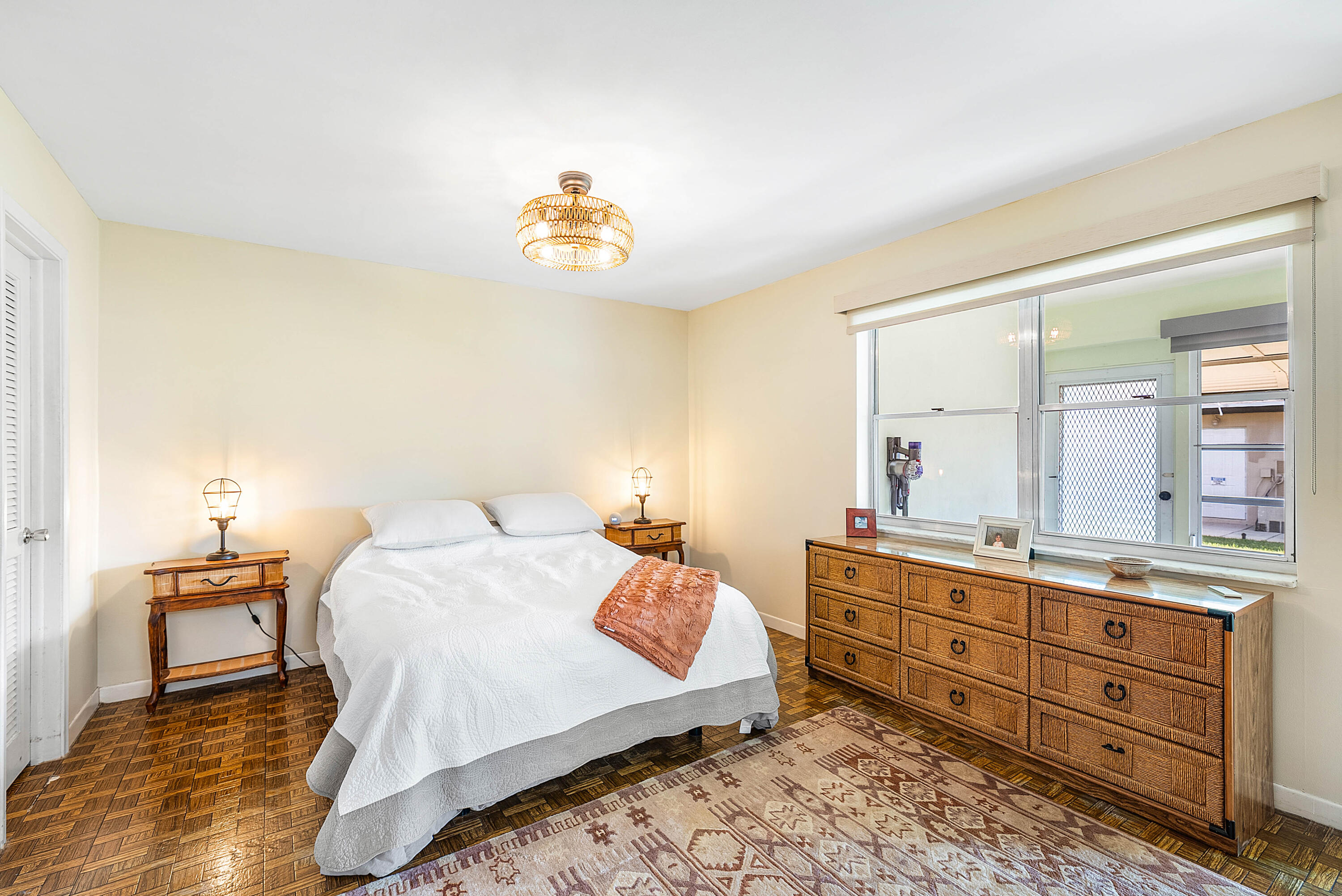 1010 Circle Terrace E C