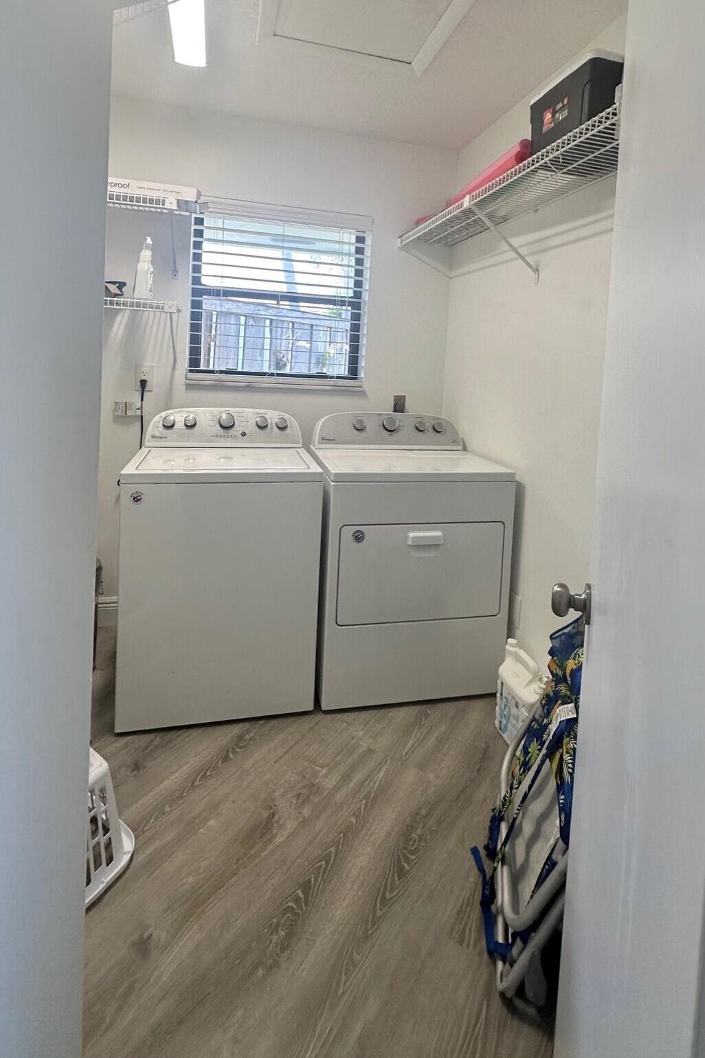 1127 E Seminole Avenue 29a