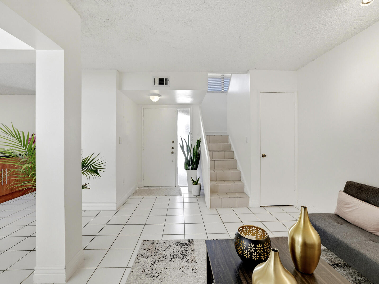 9702 NW 5th Lane 9702