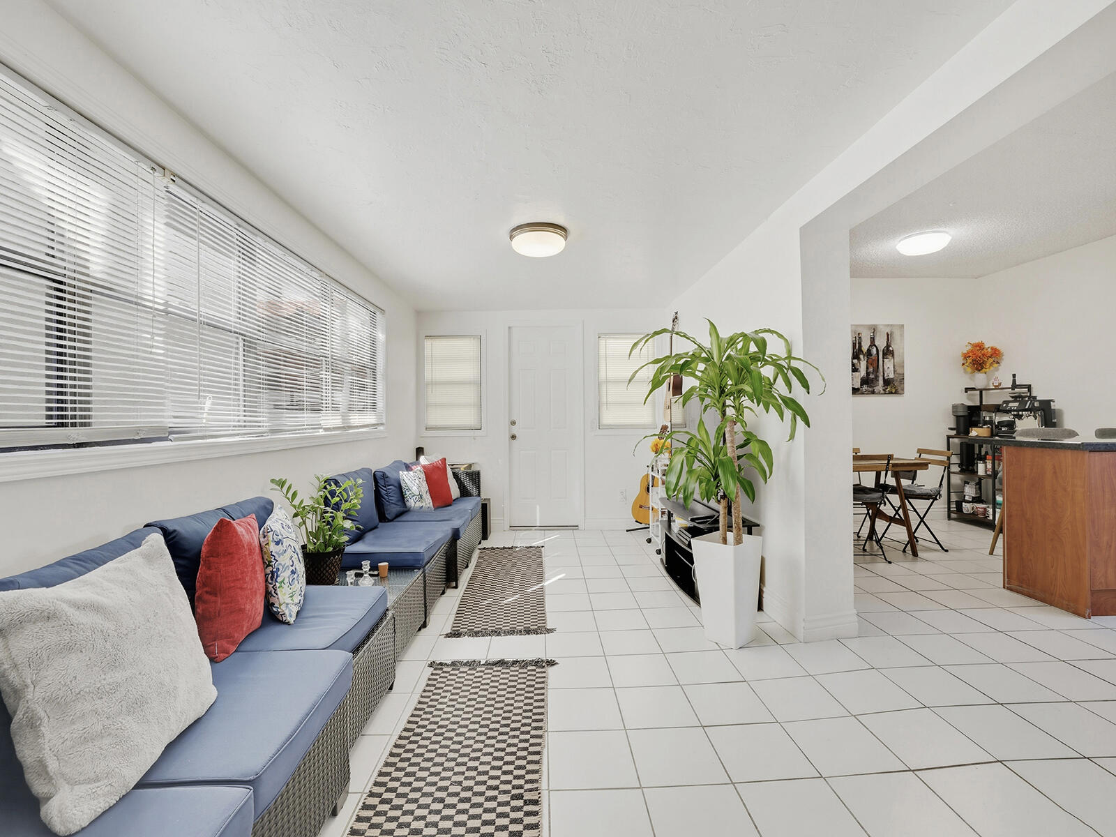 9702 NW 5th Lane 9702