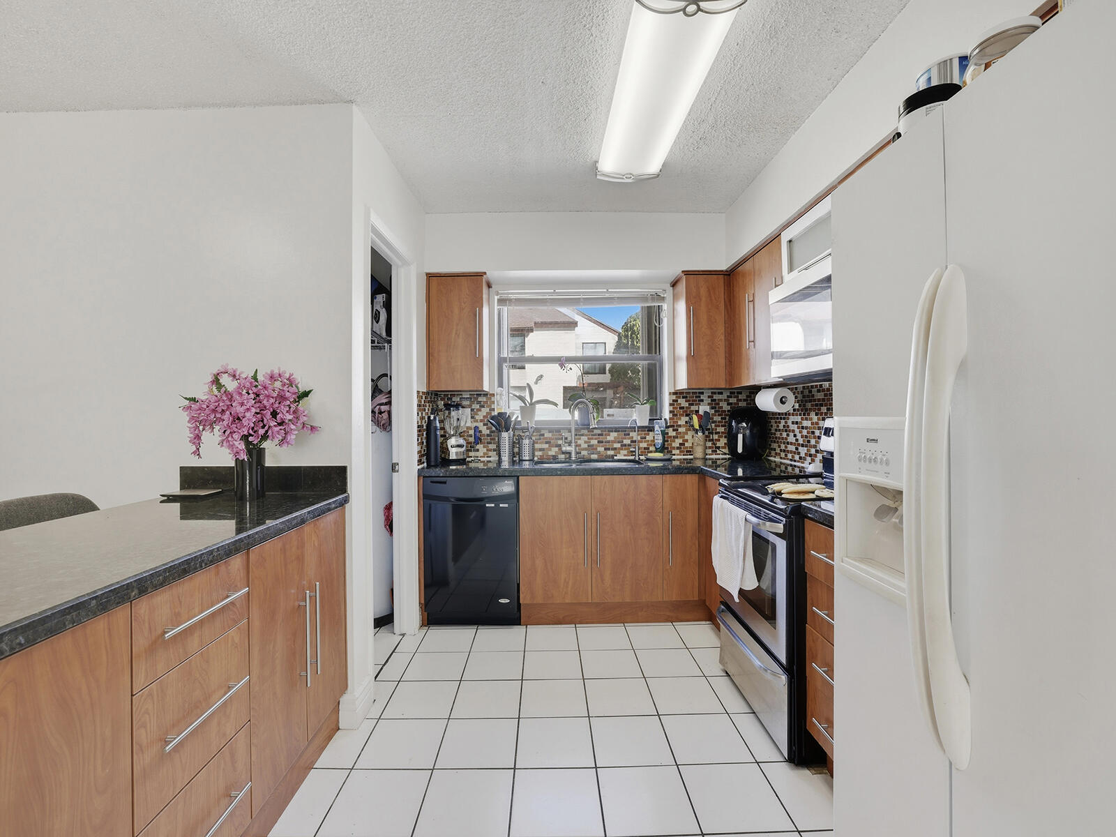 9702 NW 5th Lane 9702