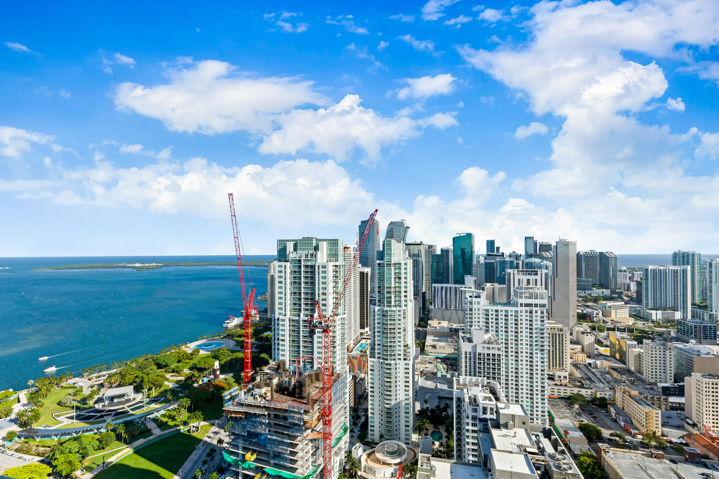 398 NE 5th Street 4618