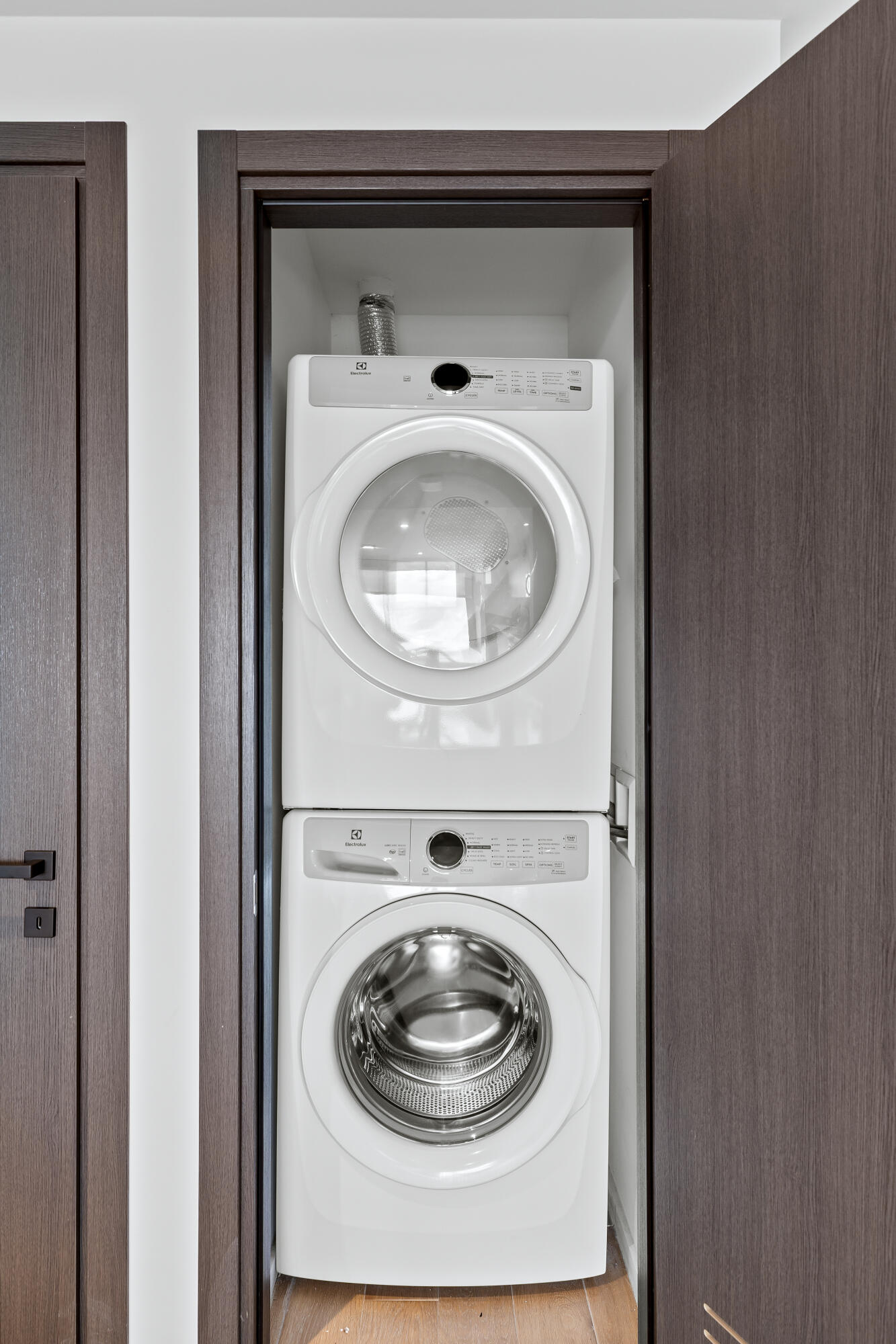 398 NE 5th Street 4618