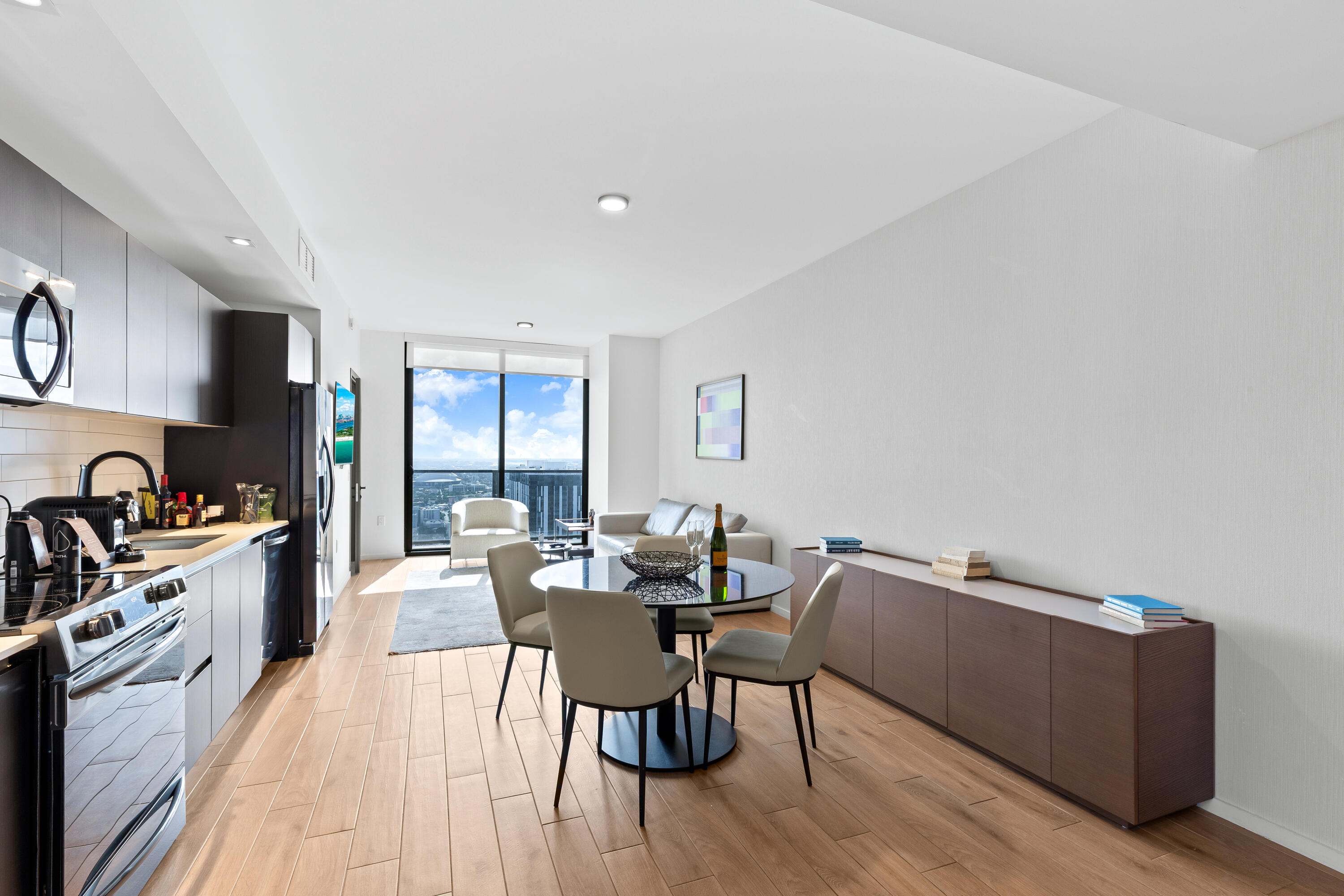 398 NE 5th Street 4618