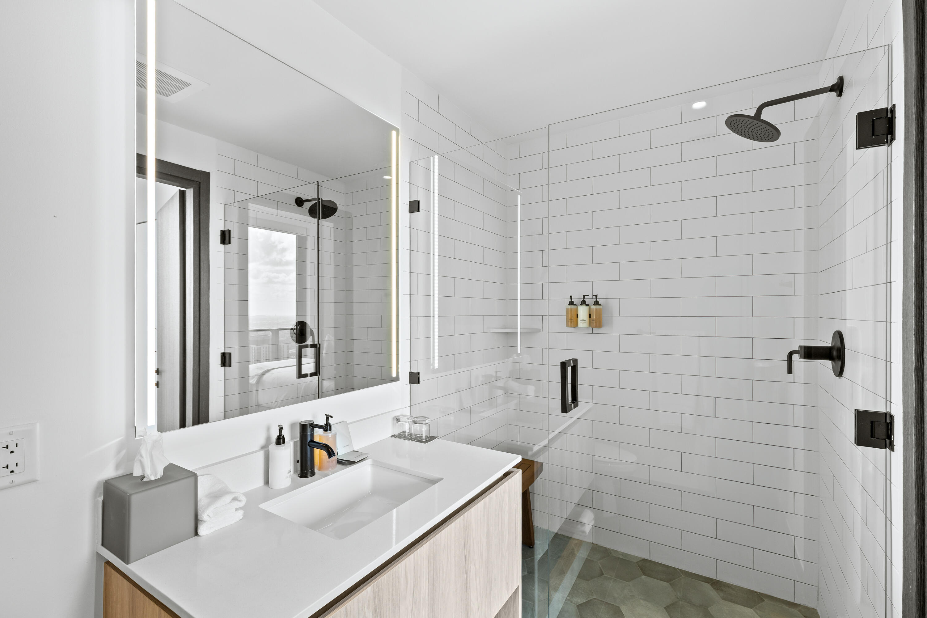 398 NE 5th Street 4618