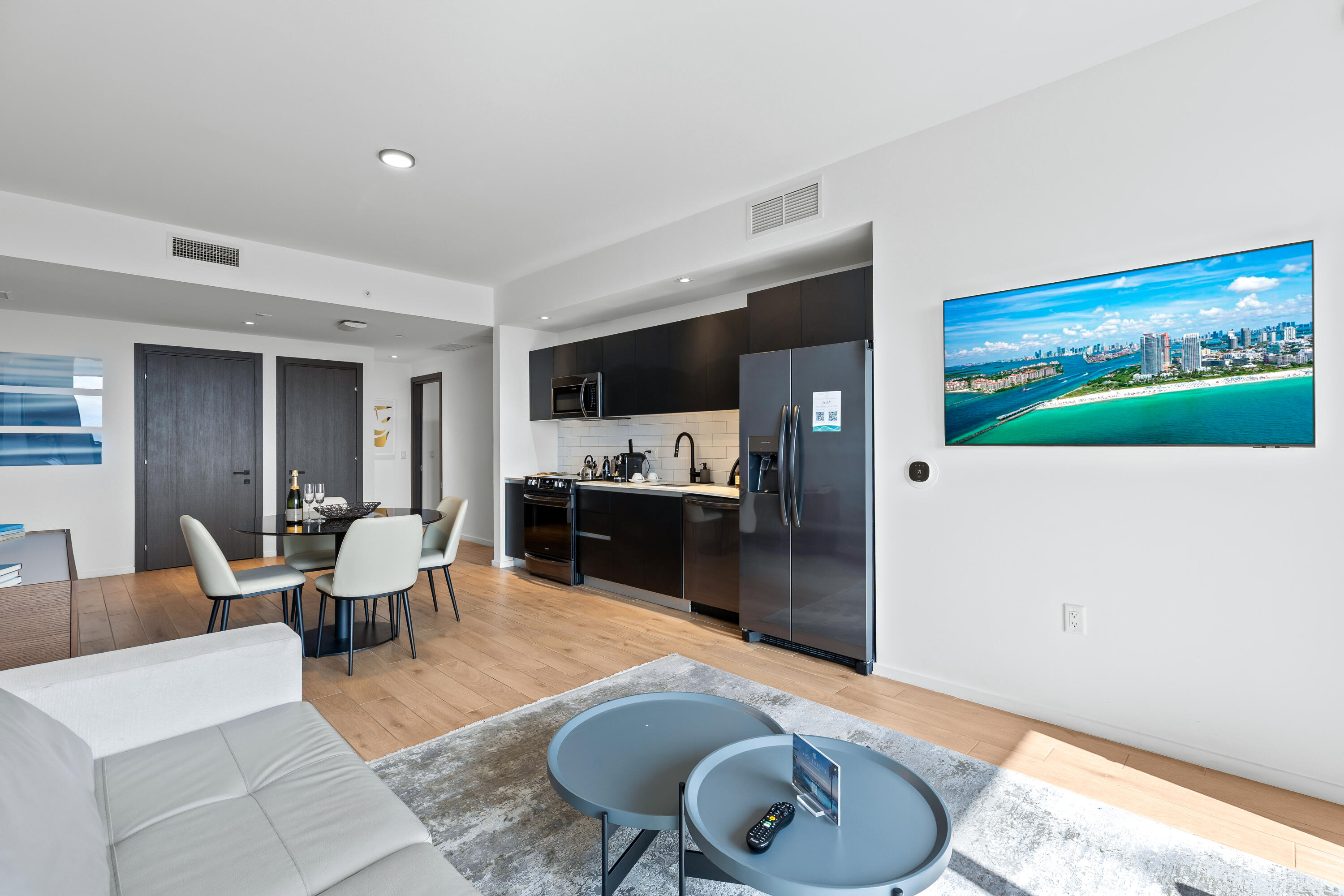 398 NE 5th Street 4618