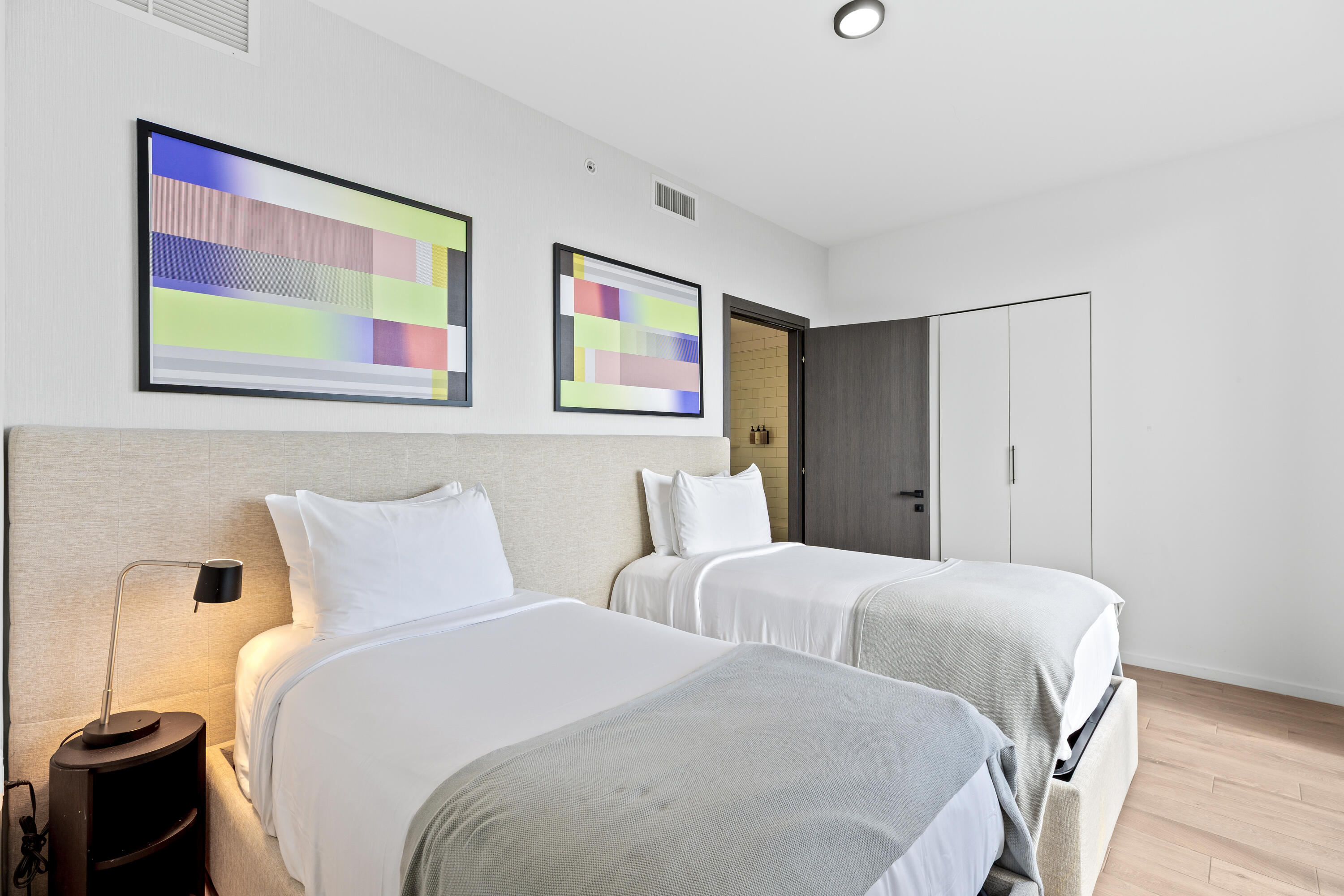 398 NE 5th Street 4618