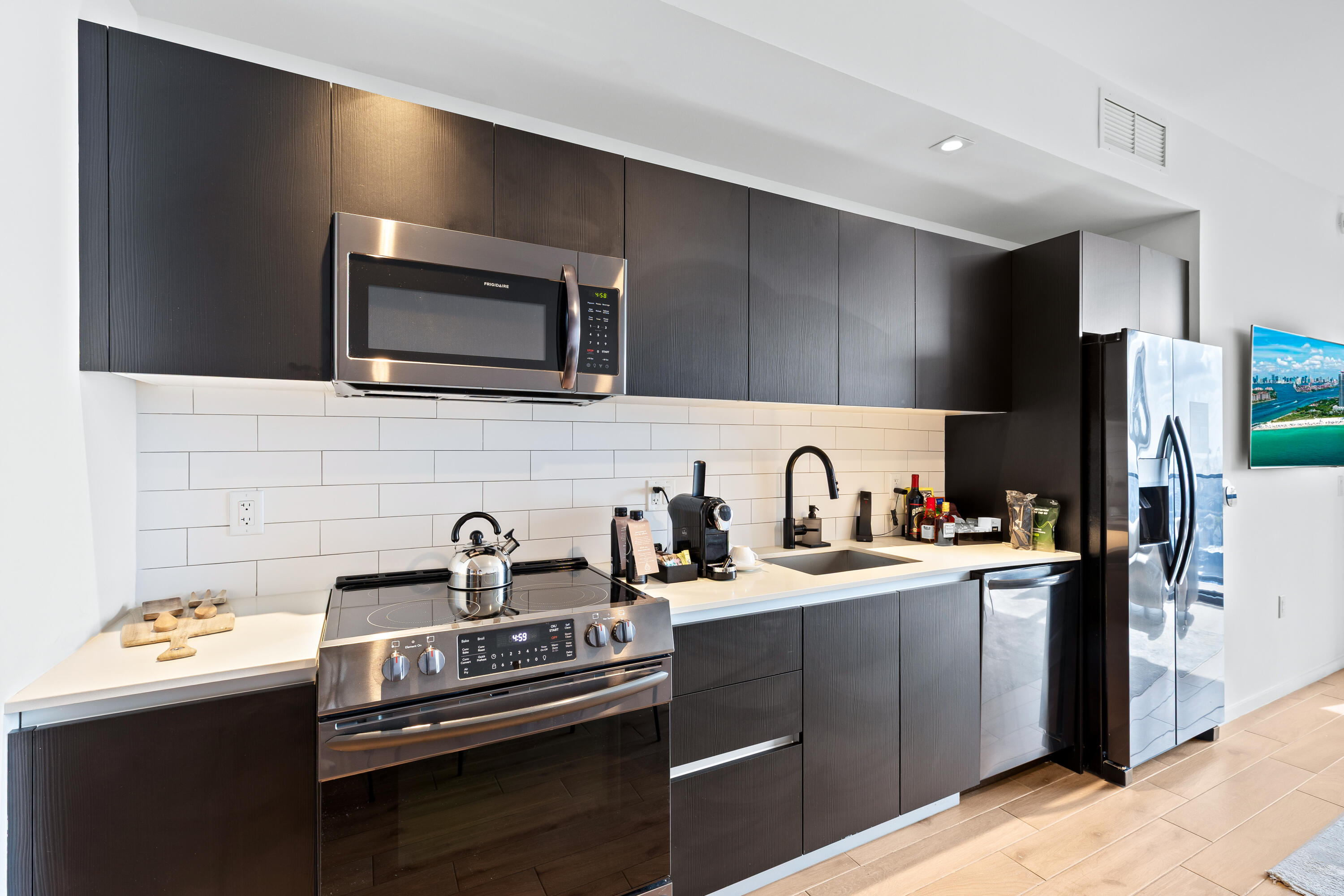 398 NE 5th Street 4618