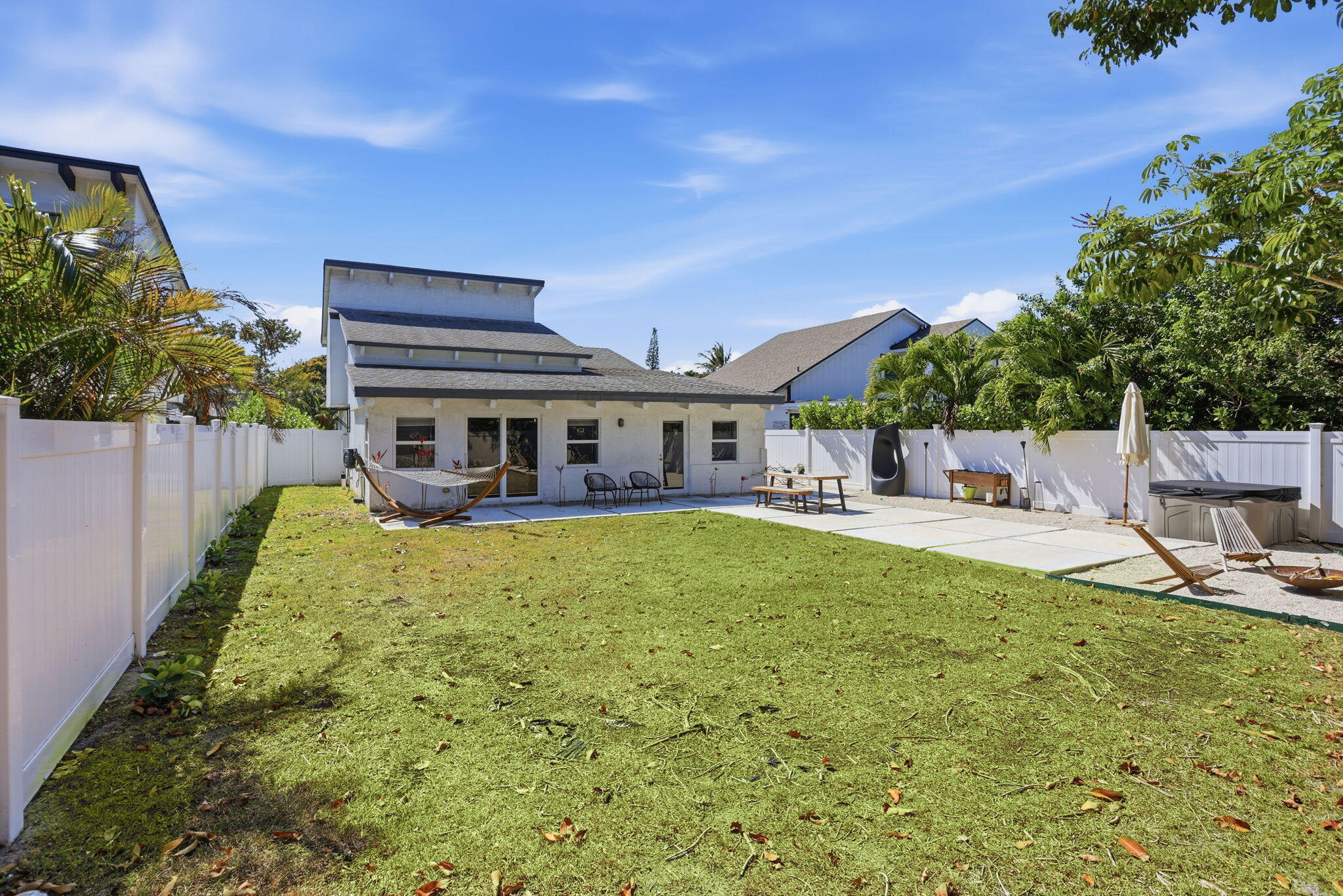 2522 Bessie Street