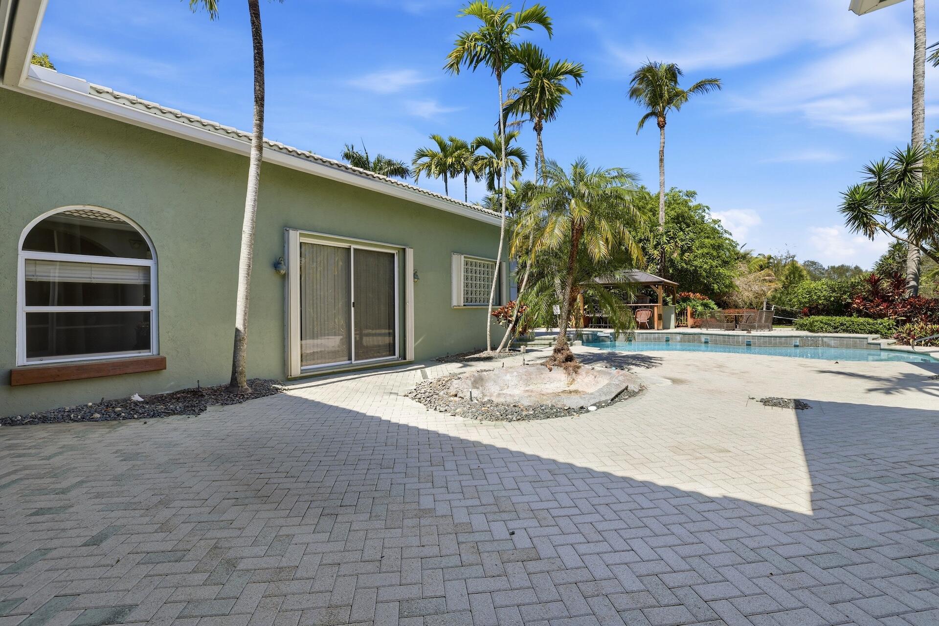 8634 Sawpine Road