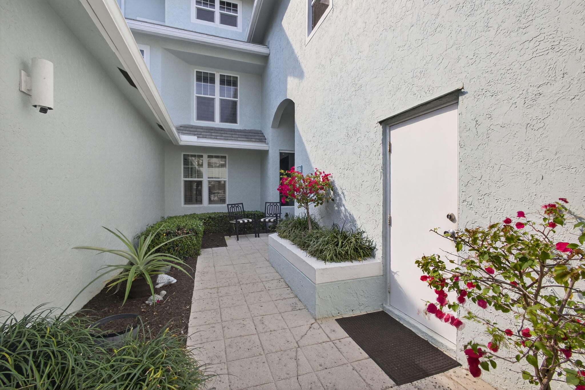 1306 Mainsail Circle