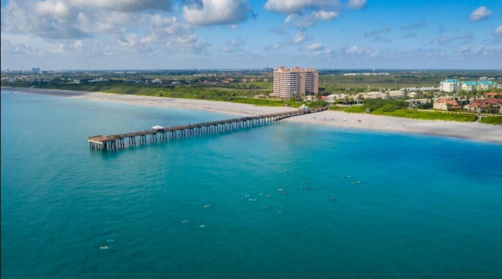 1306 Mainsail Circle