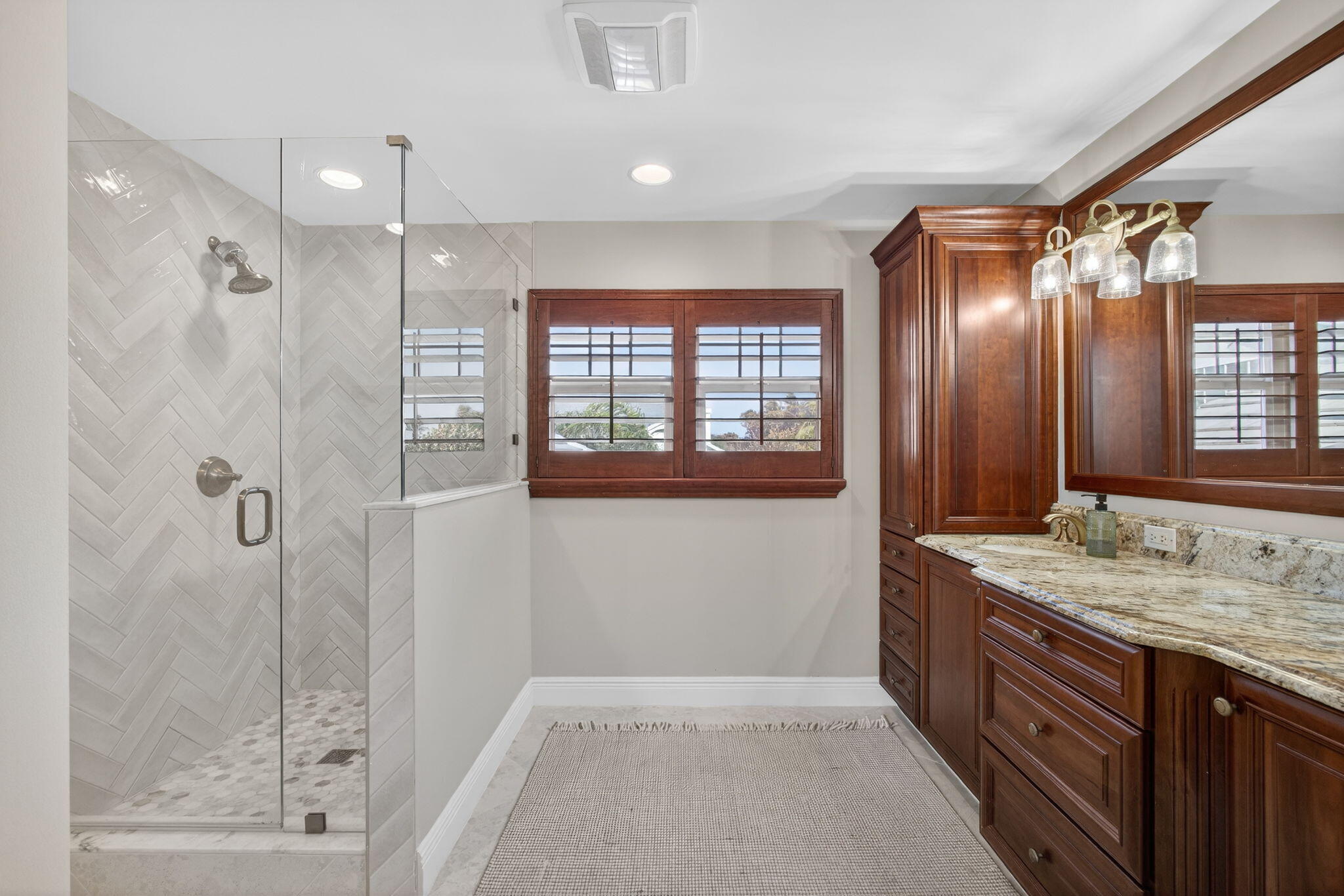 1306 Mainsail Circle