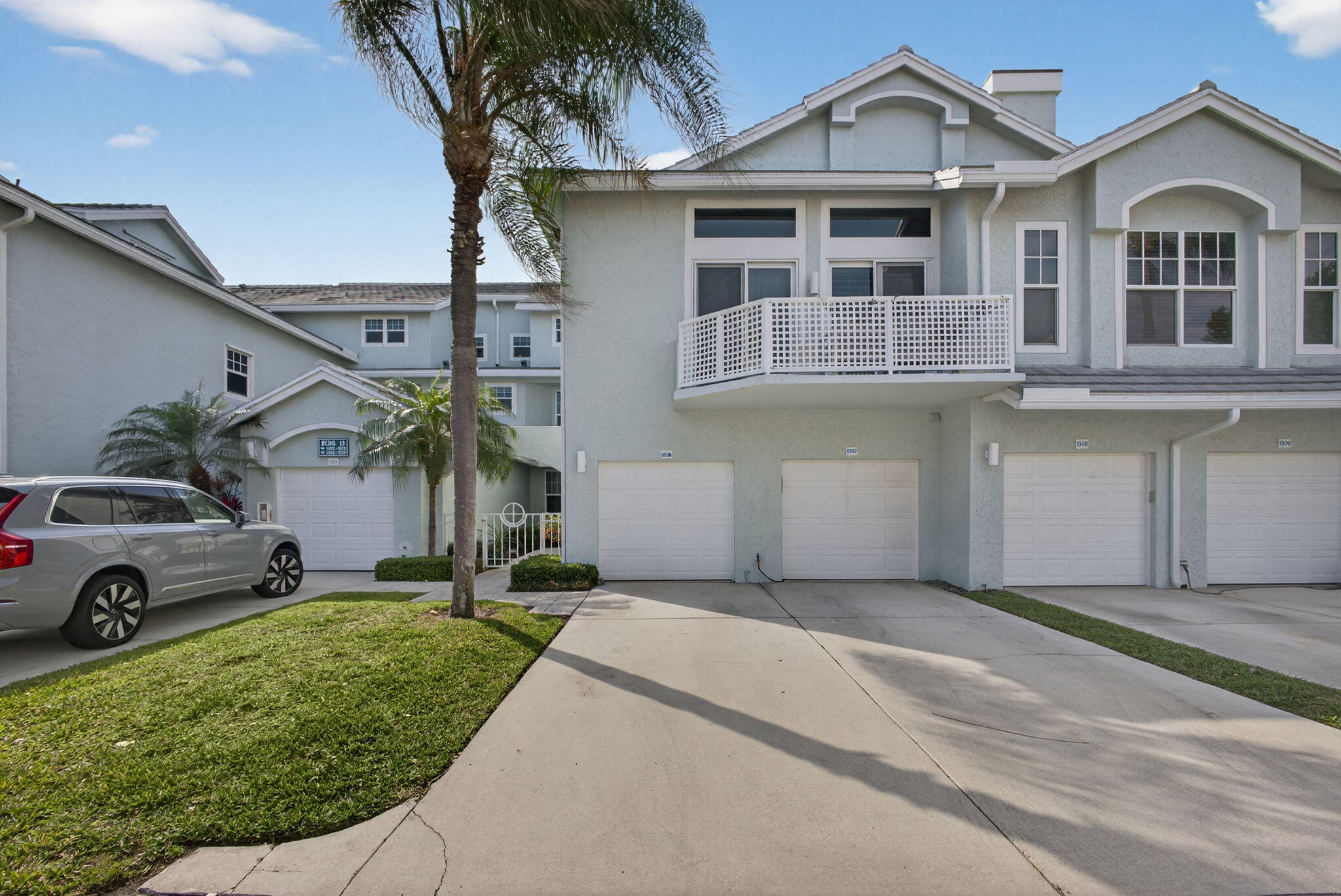 1306 Mainsail Circle