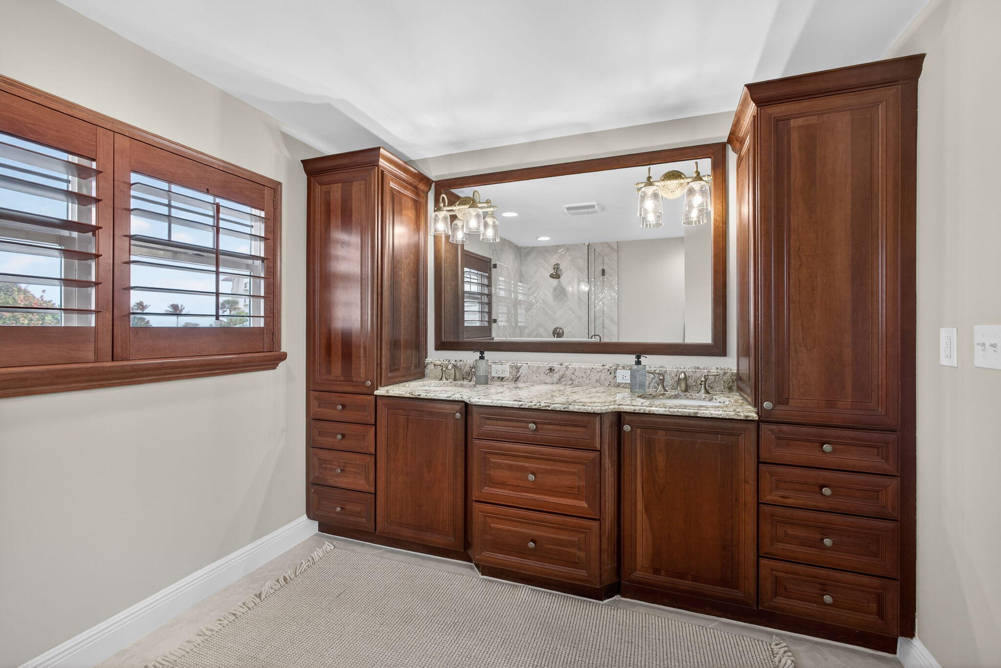 1306 Mainsail Circle