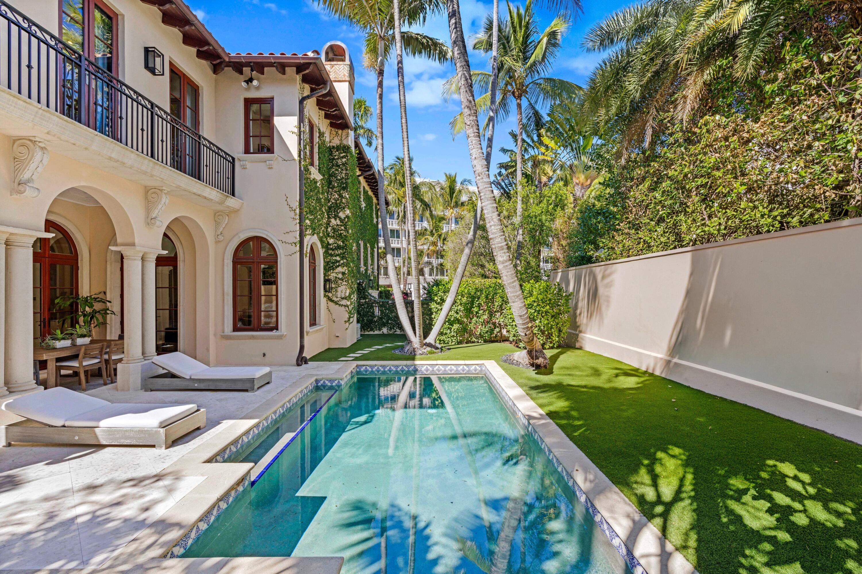 160 Sunset Avenue