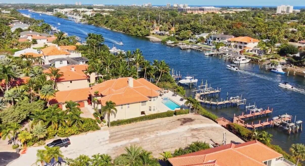 2252 Bay Village Court