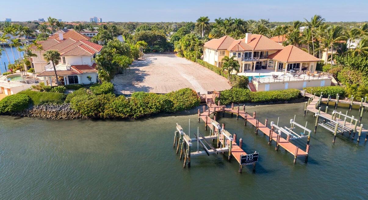 2252 Bay Village Court