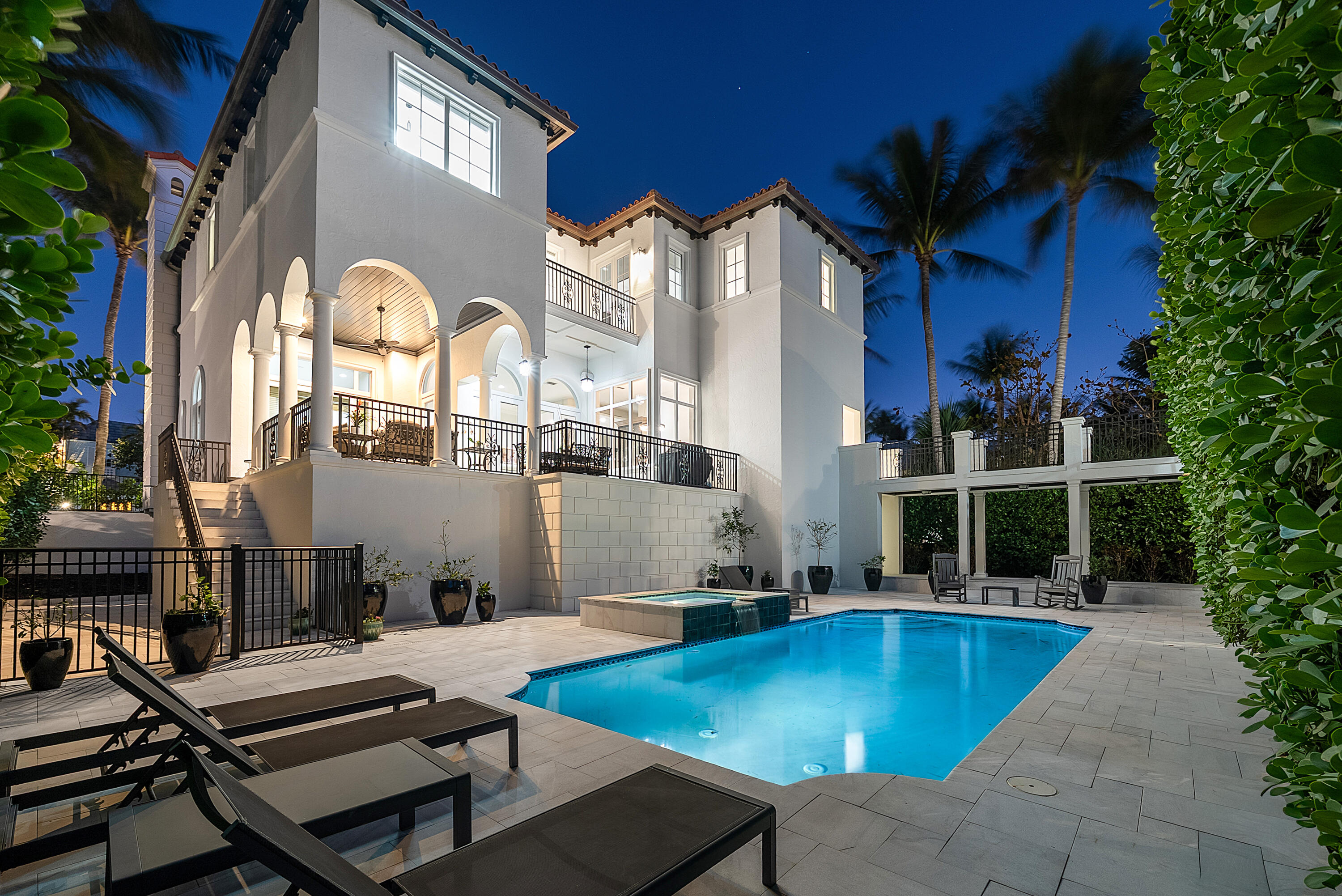 6102 N Ocean Boulevard