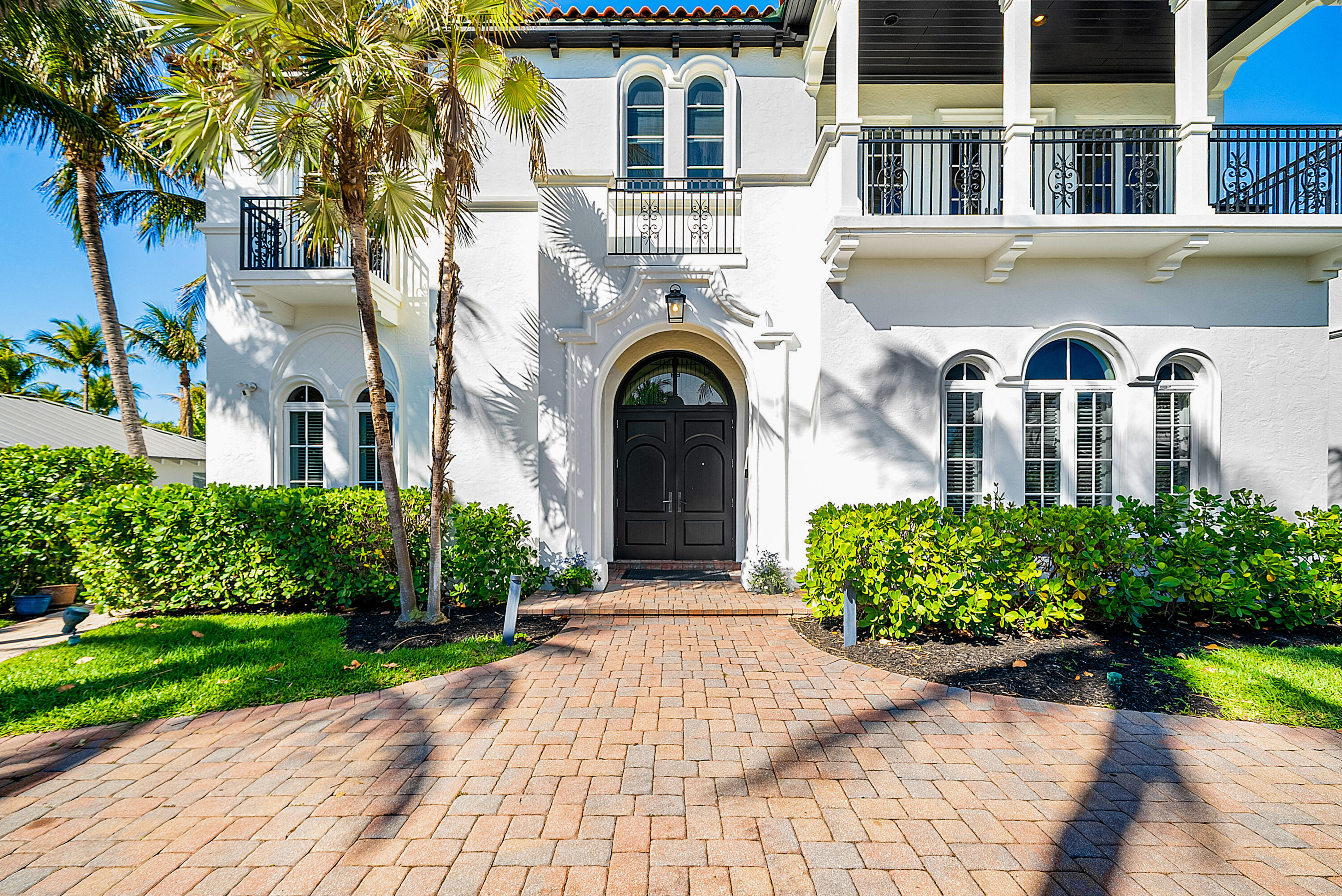 6102 N Ocean Boulevard