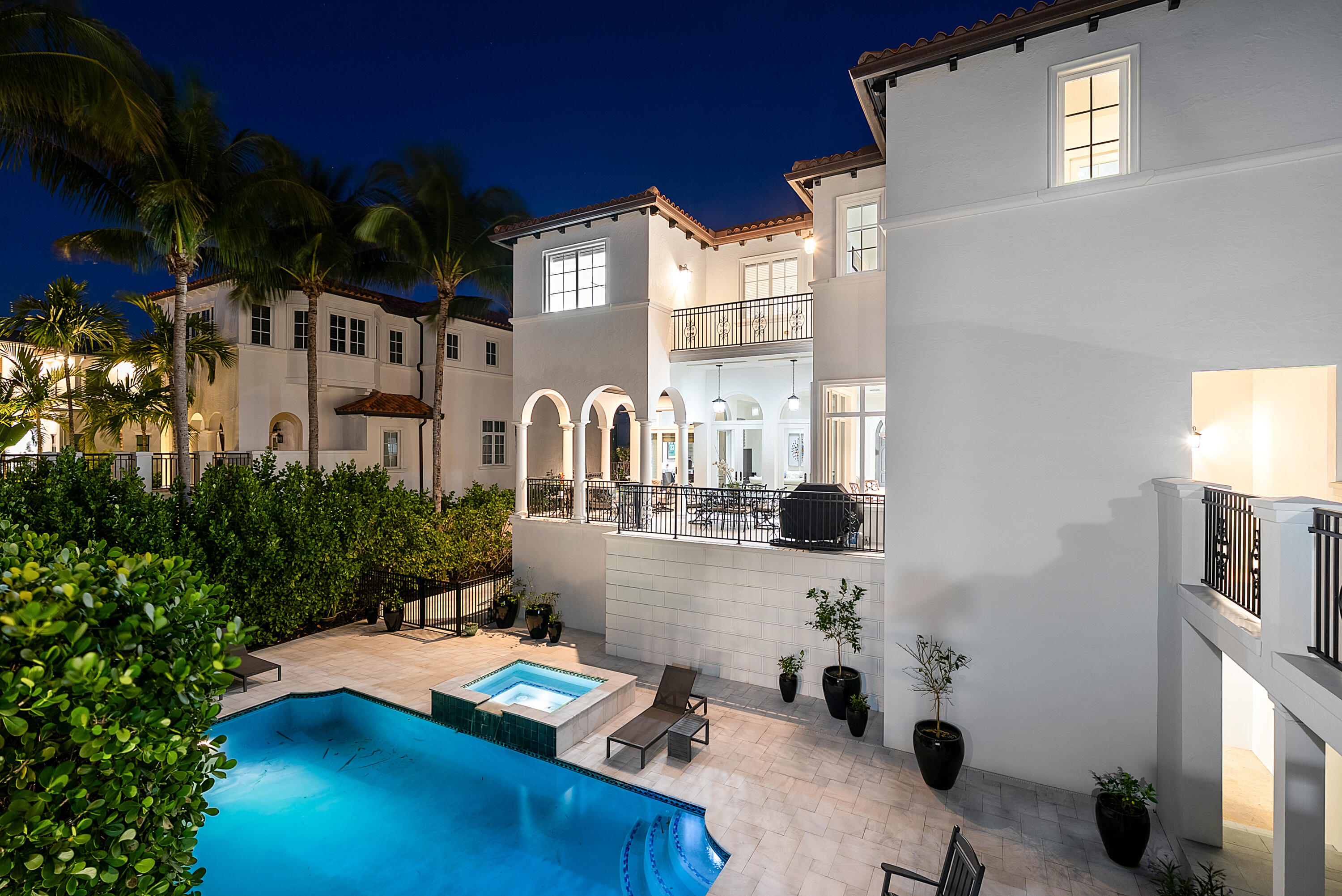 6102 N Ocean Boulevard