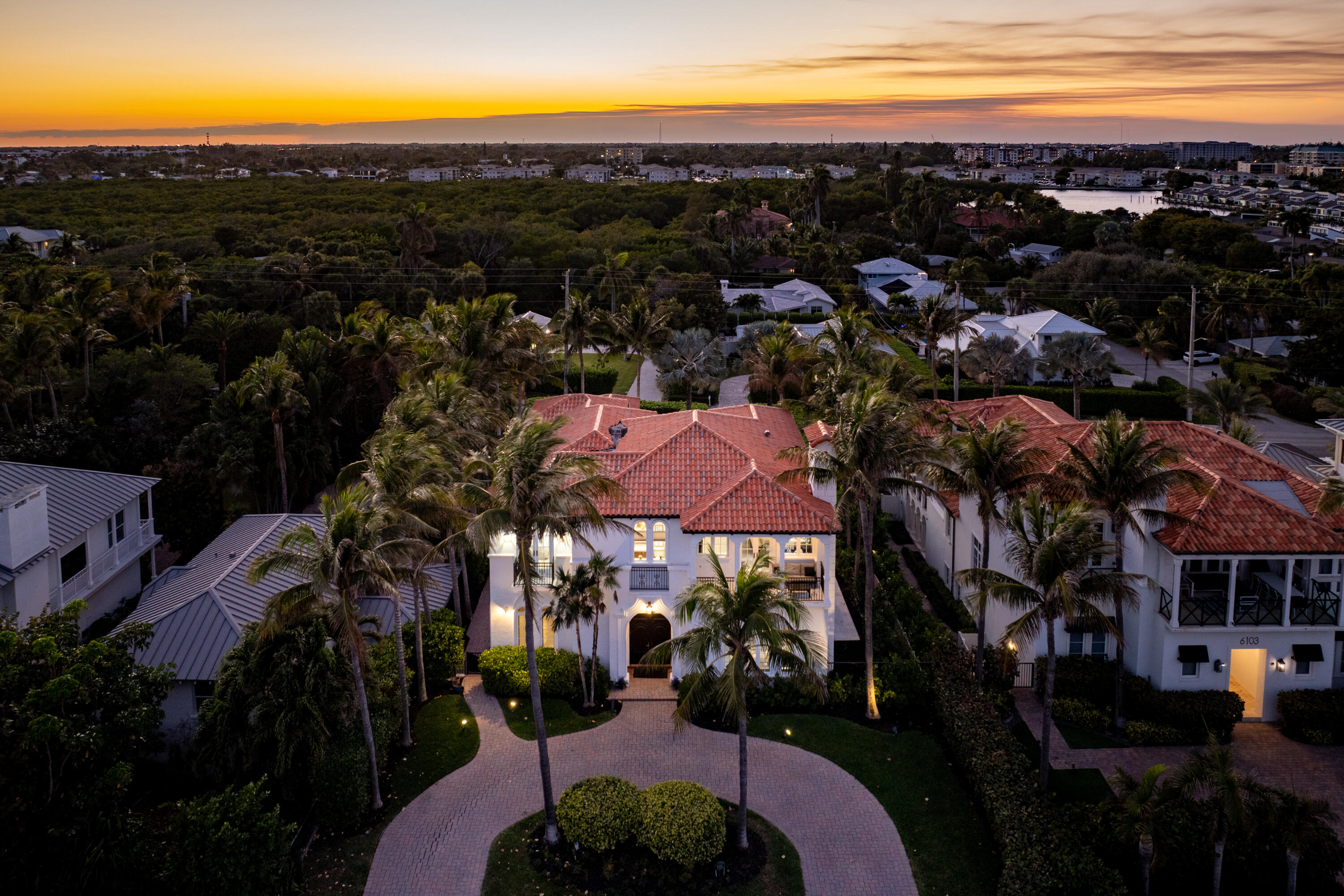 6102 N Ocean Boulevard