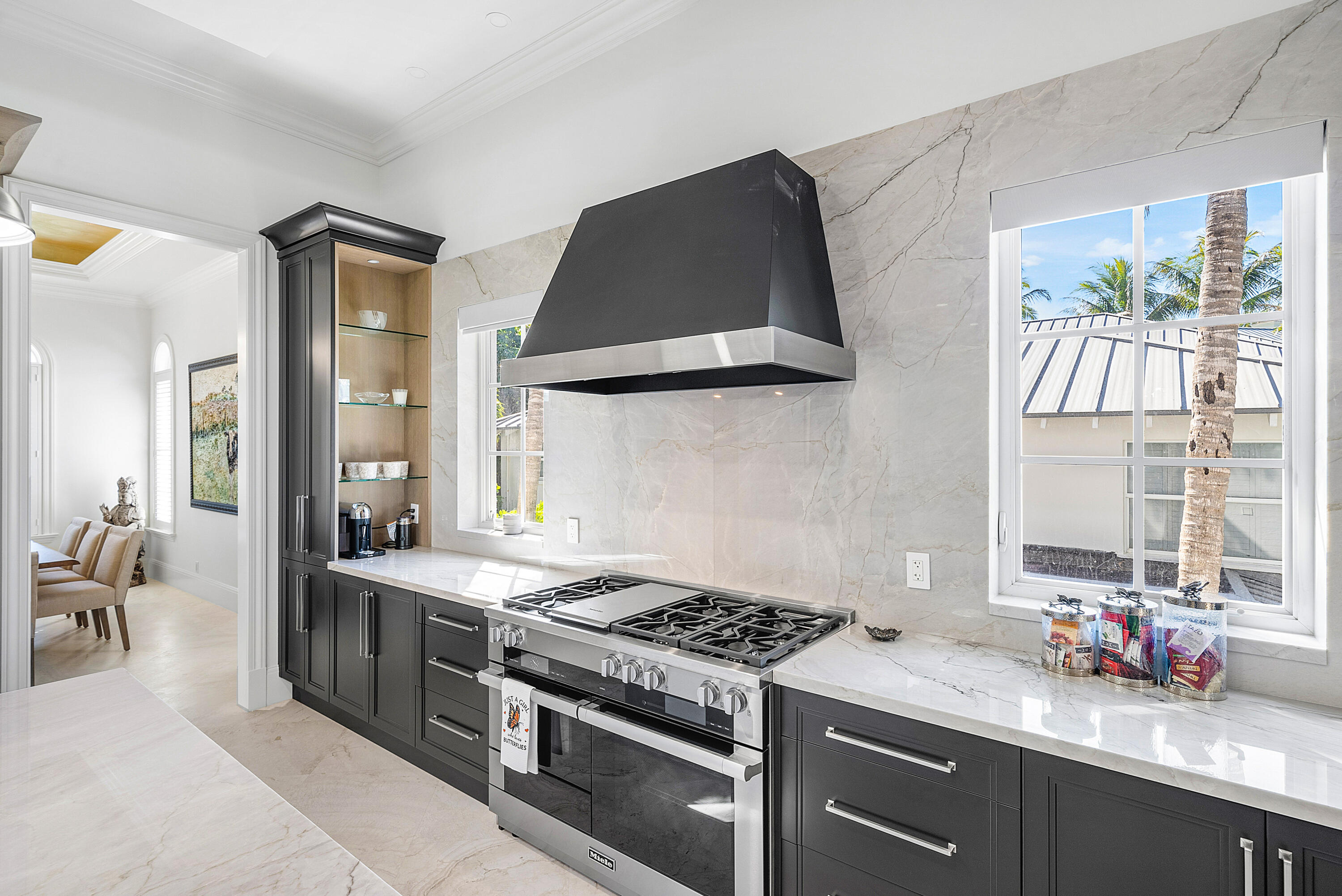 6102 N Ocean Boulevard