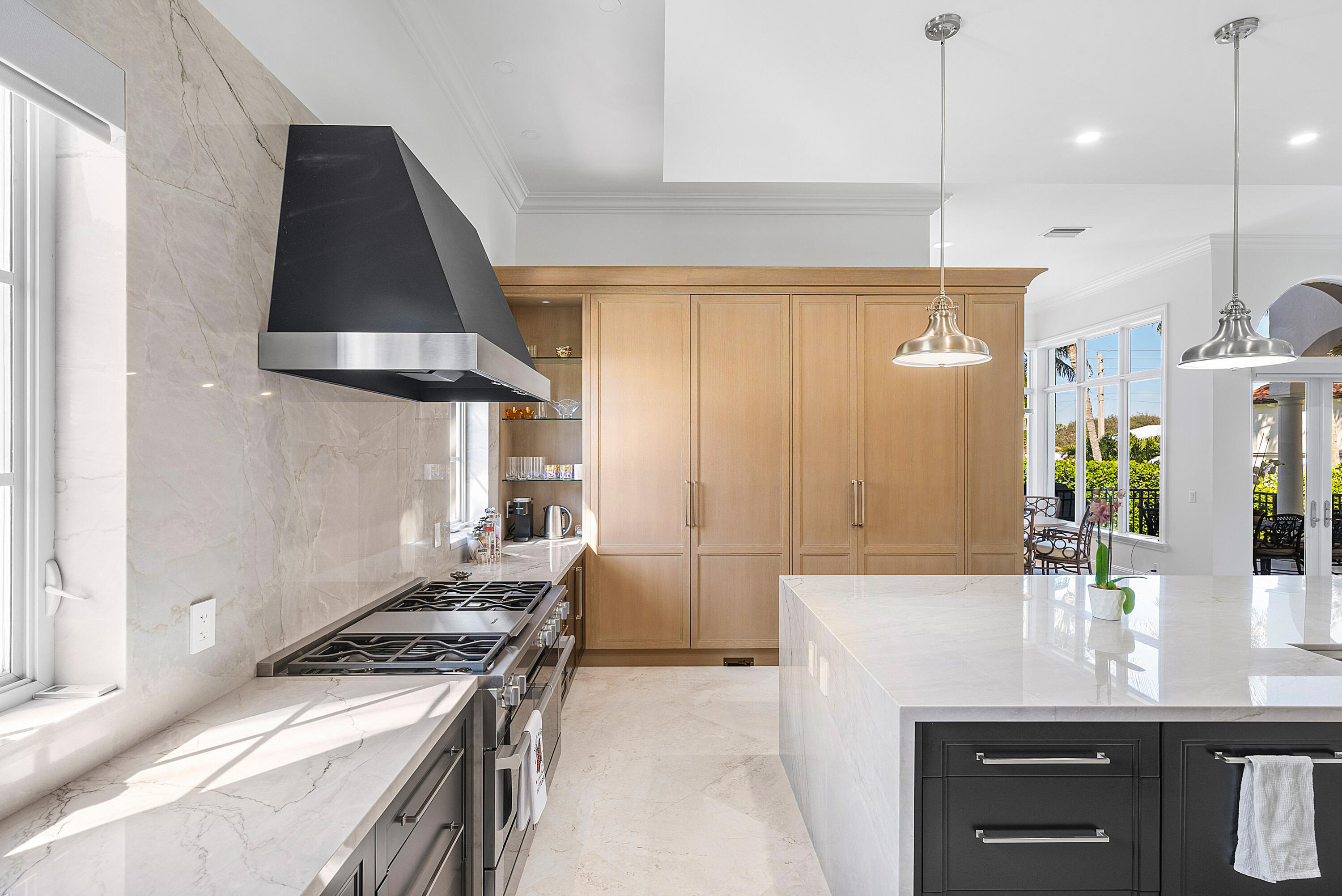 6102 N Ocean Boulevard