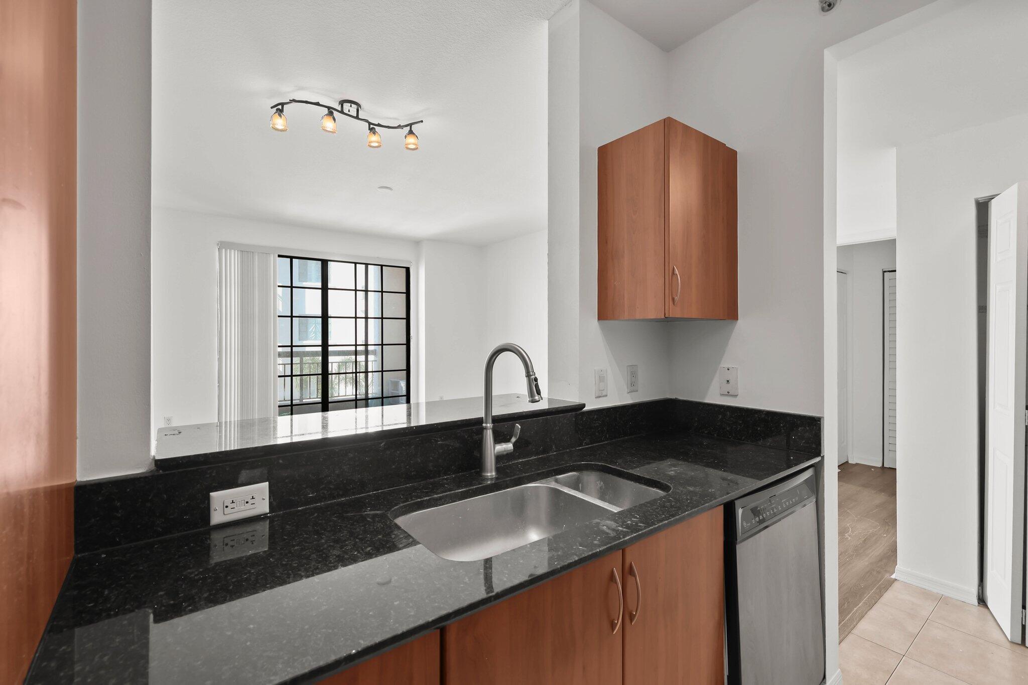 233 S Federal Highway 416