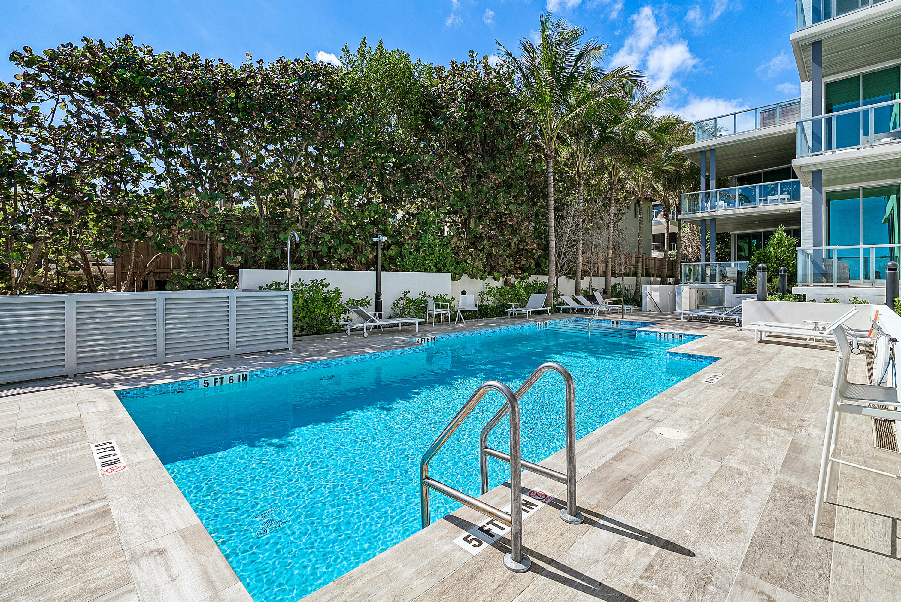 1625 S Ocean Boulevard 10