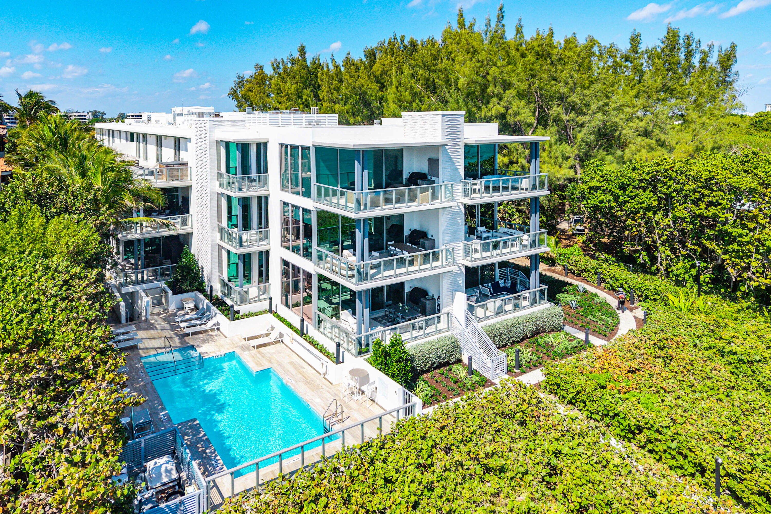 1625 S Ocean Boulevard 10