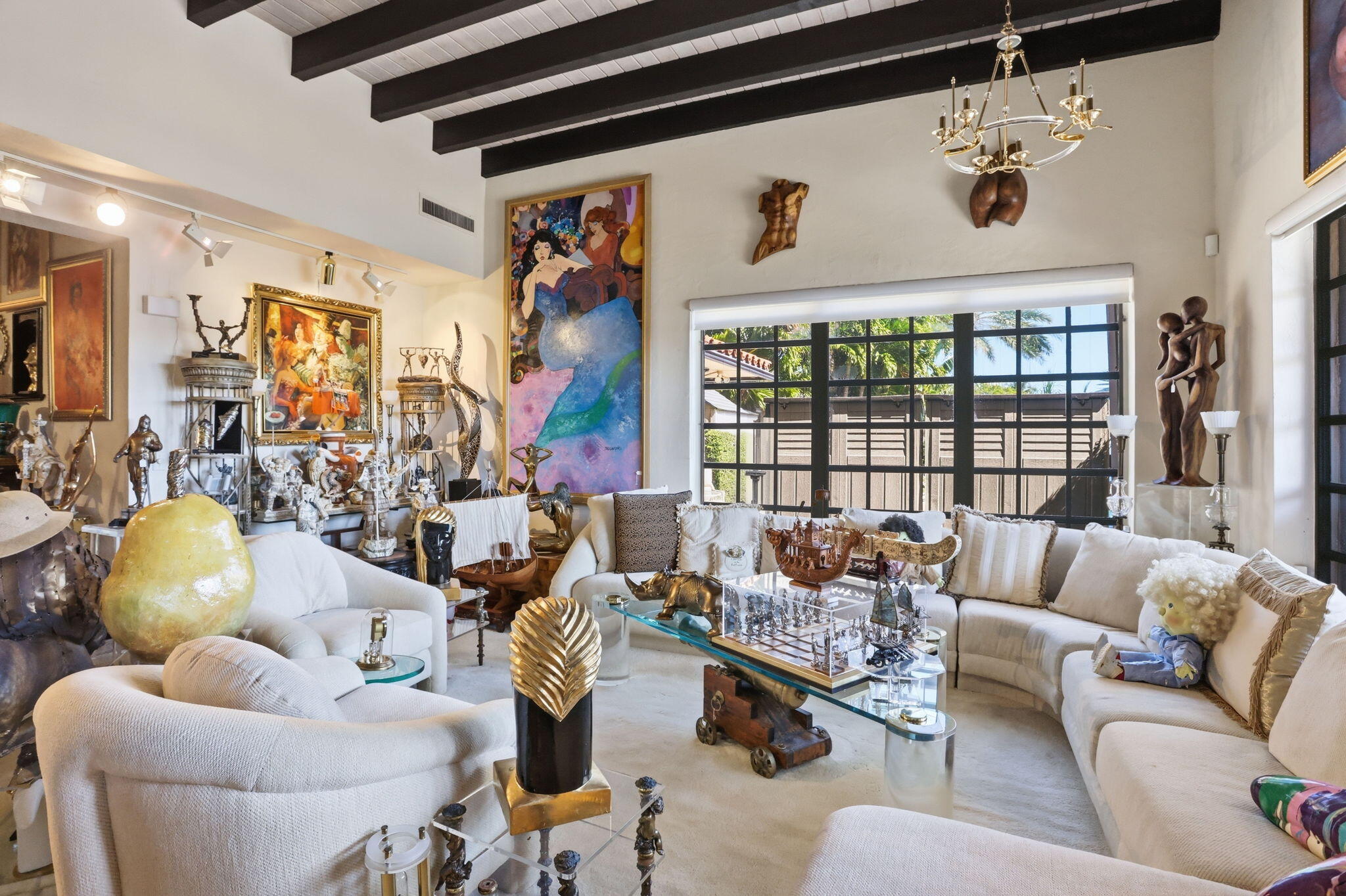 2850 NE 44th Street