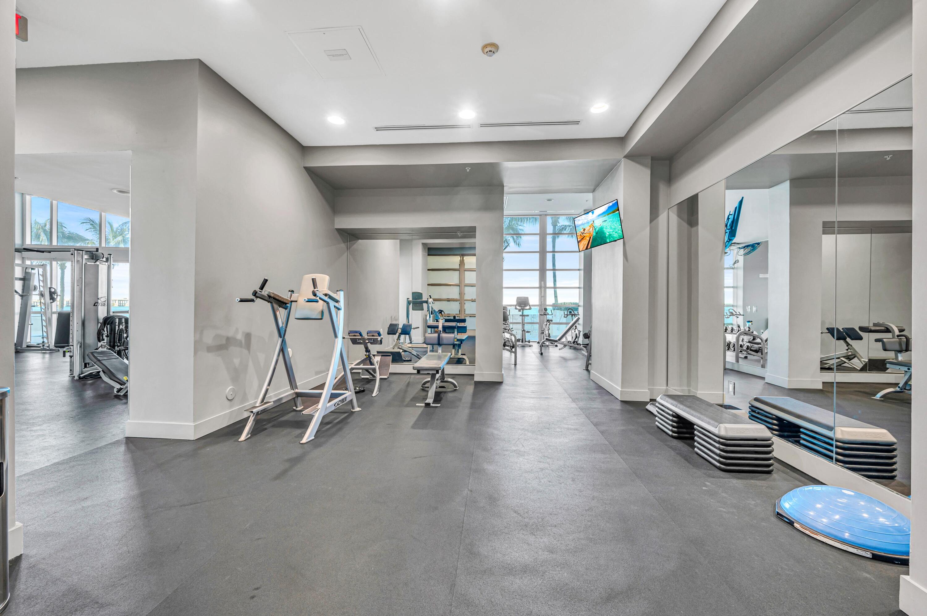 665 NE 25th Street 1001