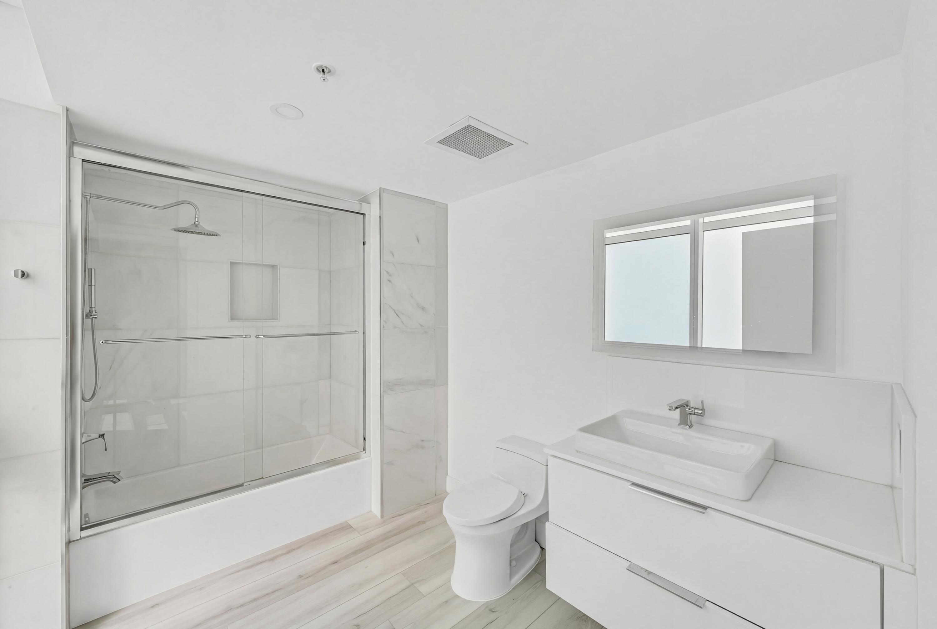 665 NE 25th Street 1001