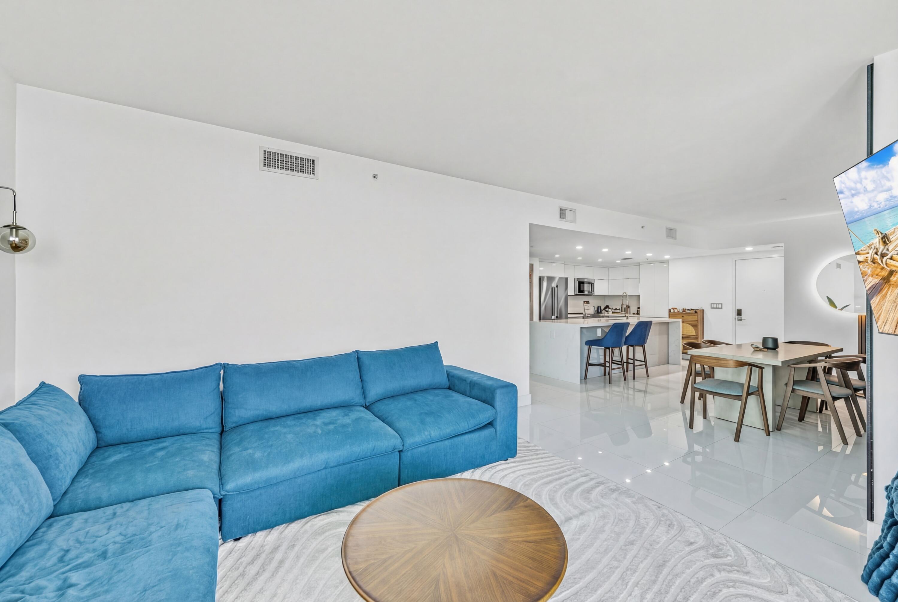 665 NE 25th Street 1001