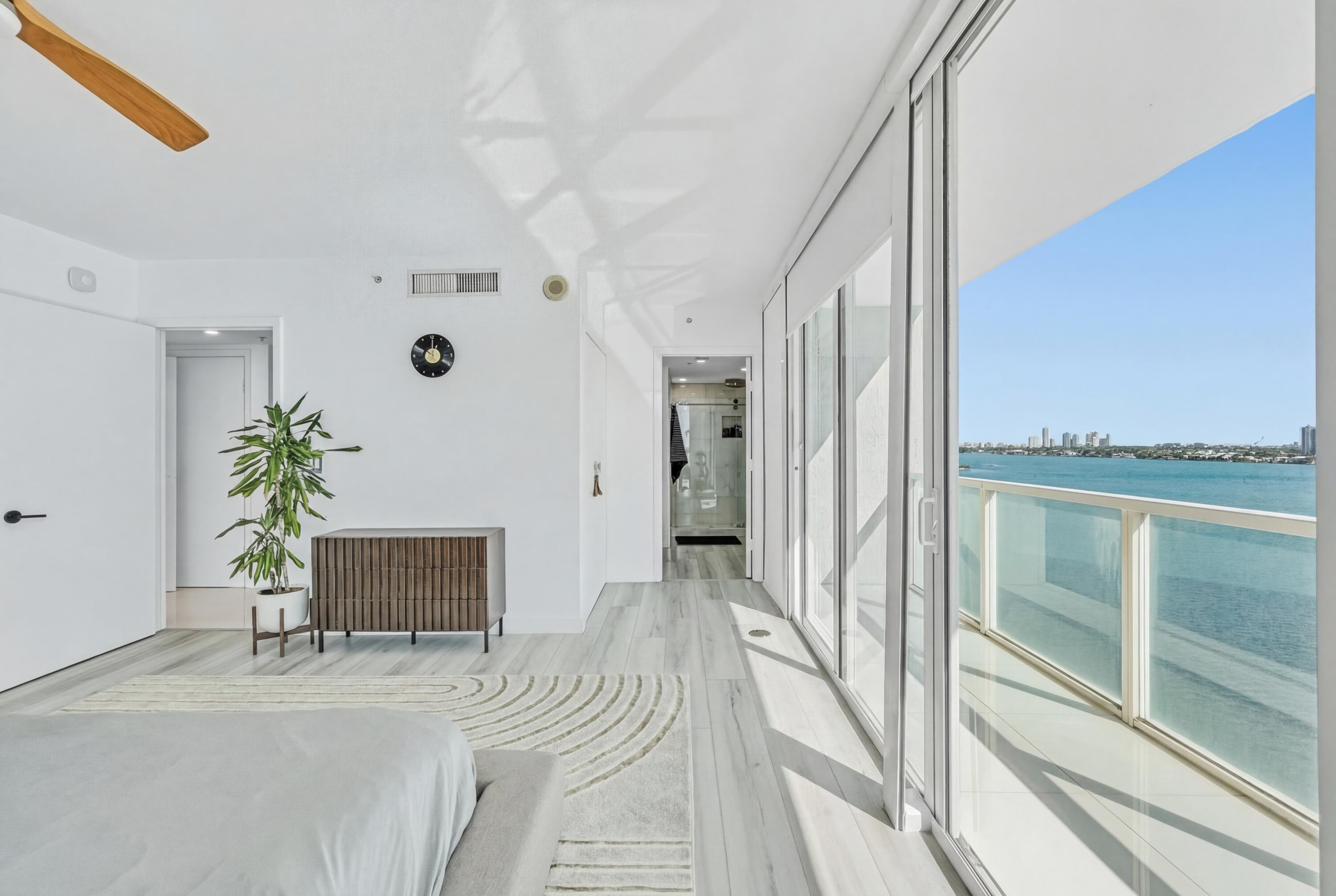 665 NE 25th Street 1001