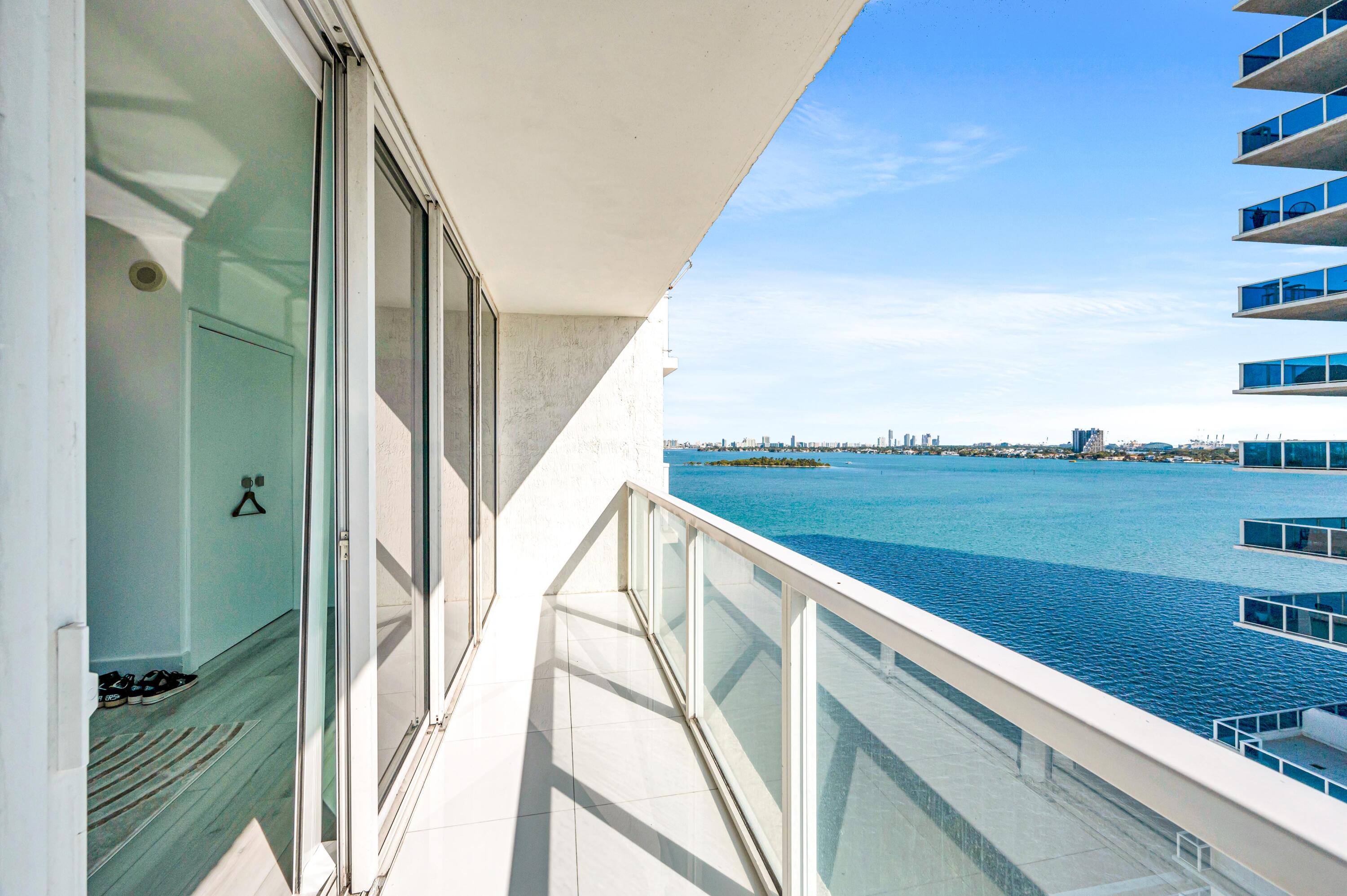 665 NE 25th Street 1001