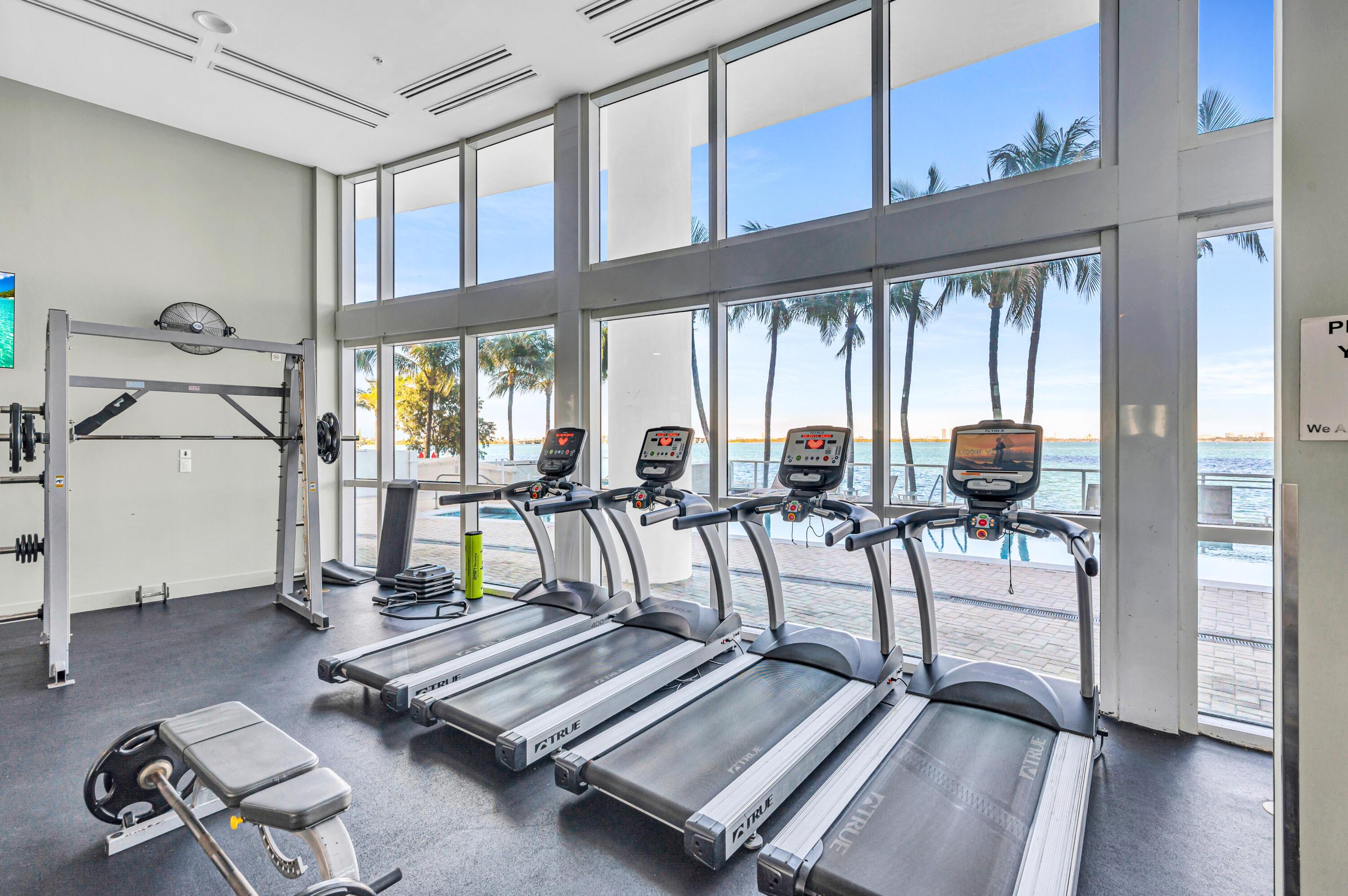 665 NE 25th Street 1001