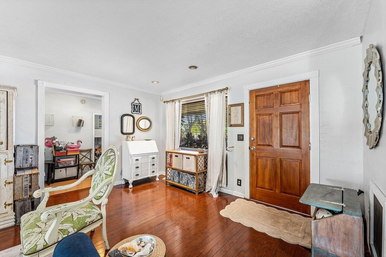 102 NE 22nd Street