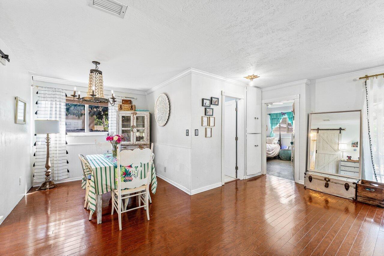 102 NE 22nd Street