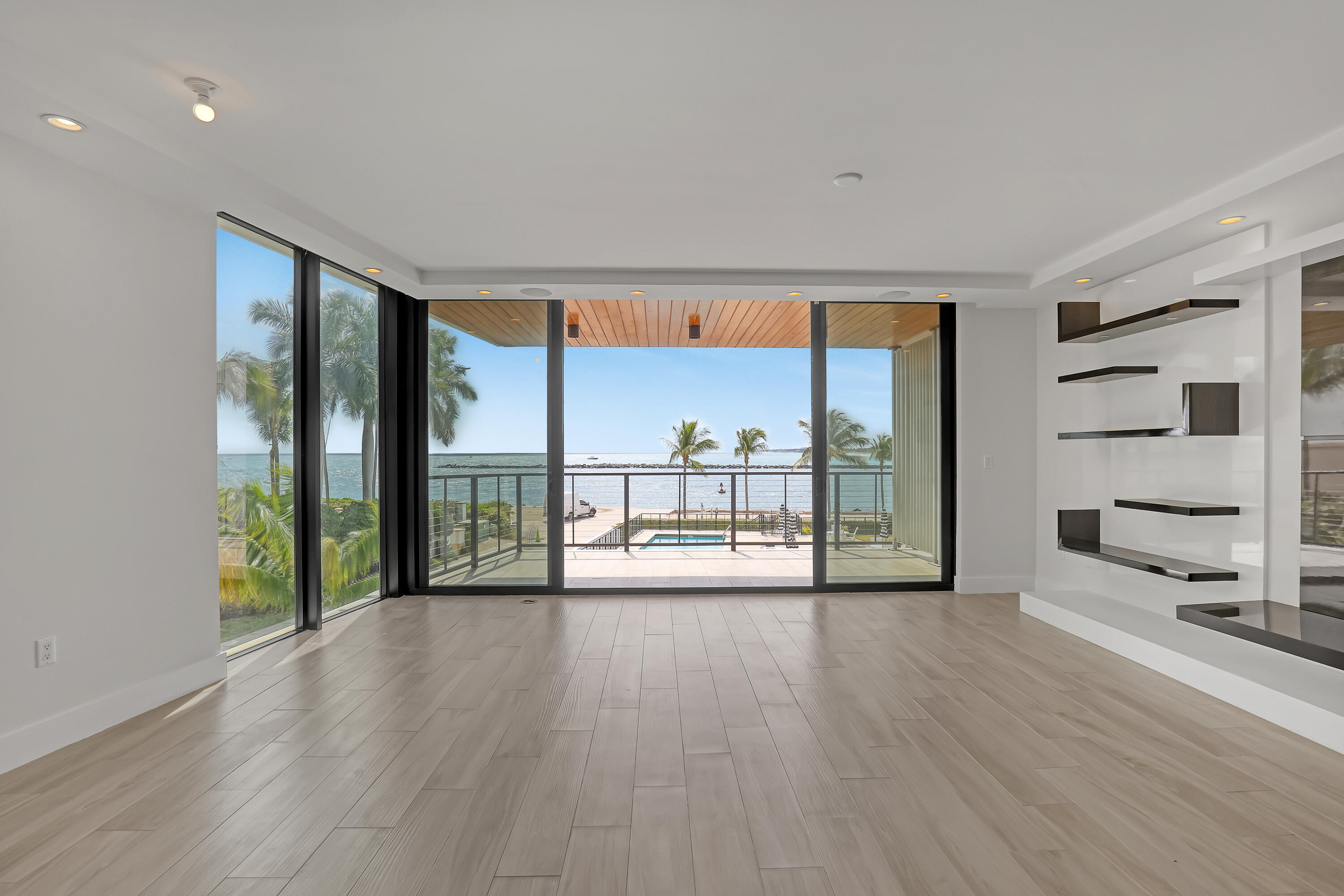 106 Inlet Way 201