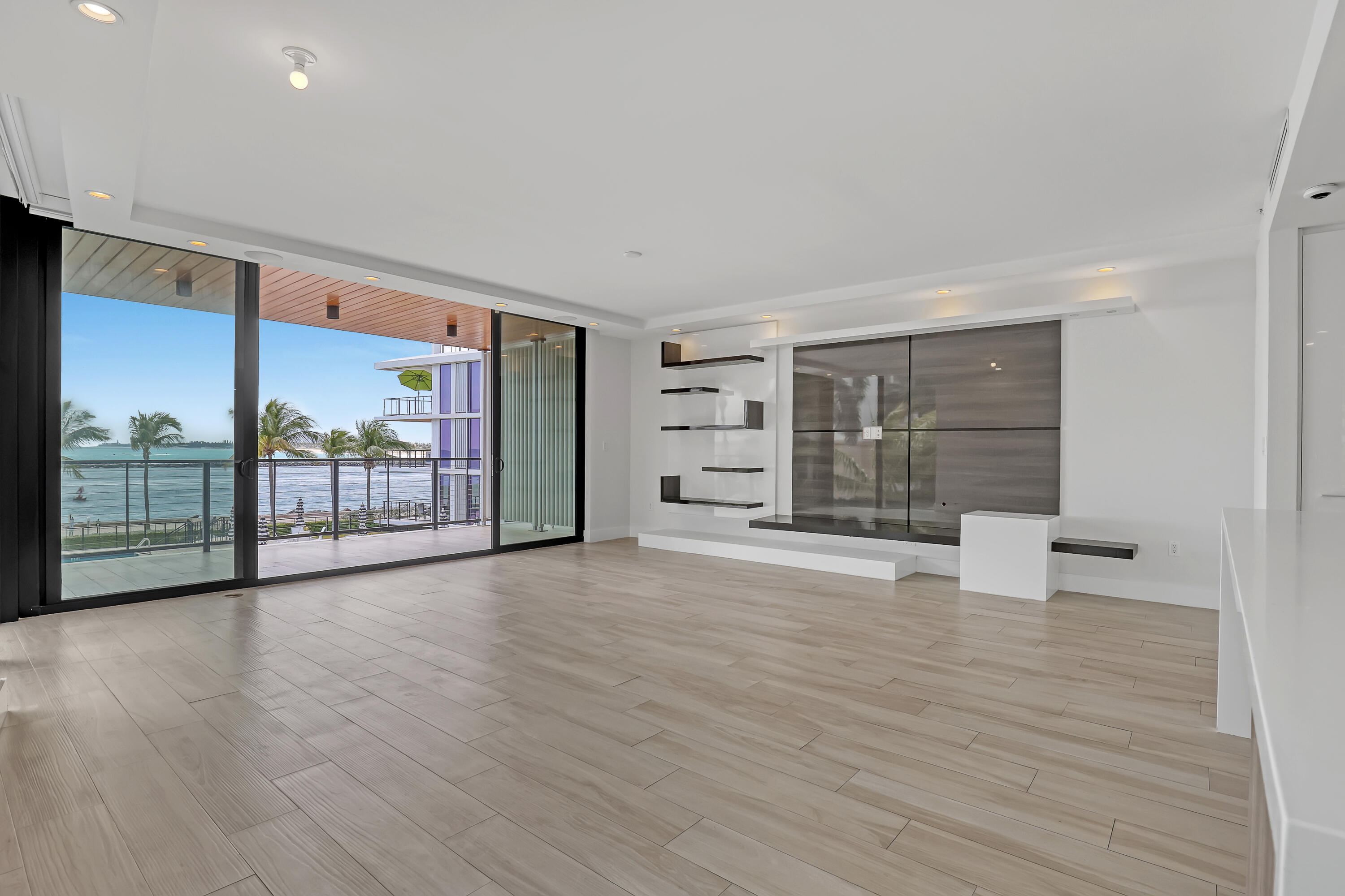 106 Inlet Way 201