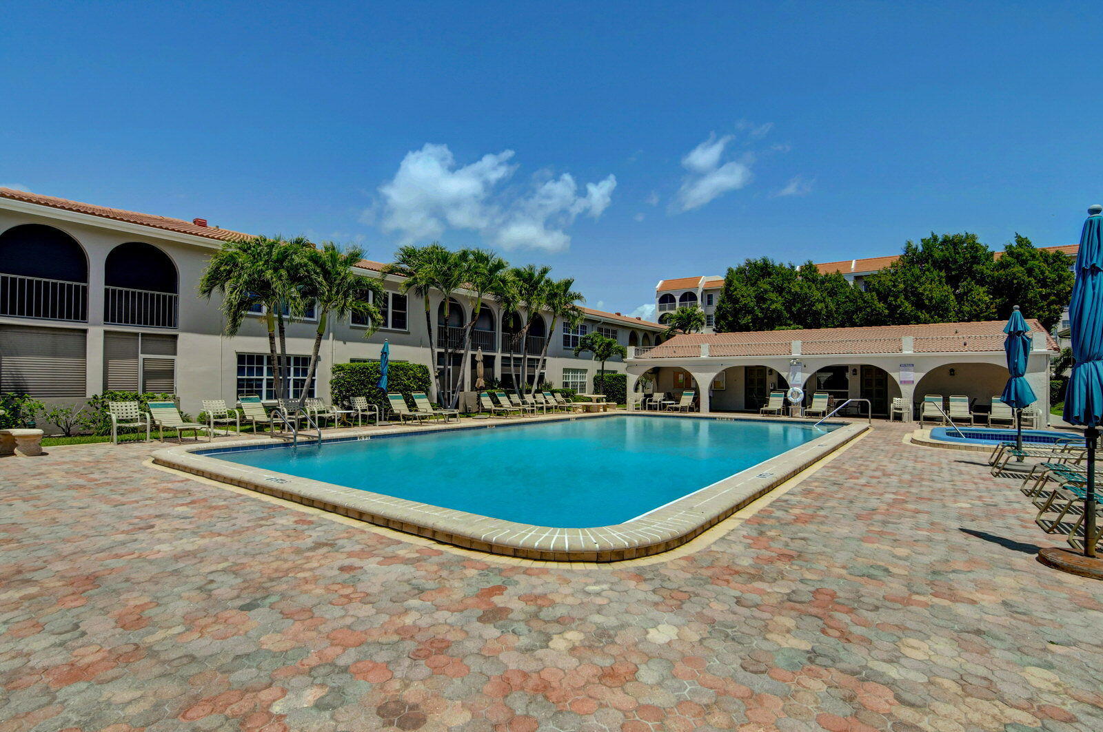 250 NE 20th Street 1170